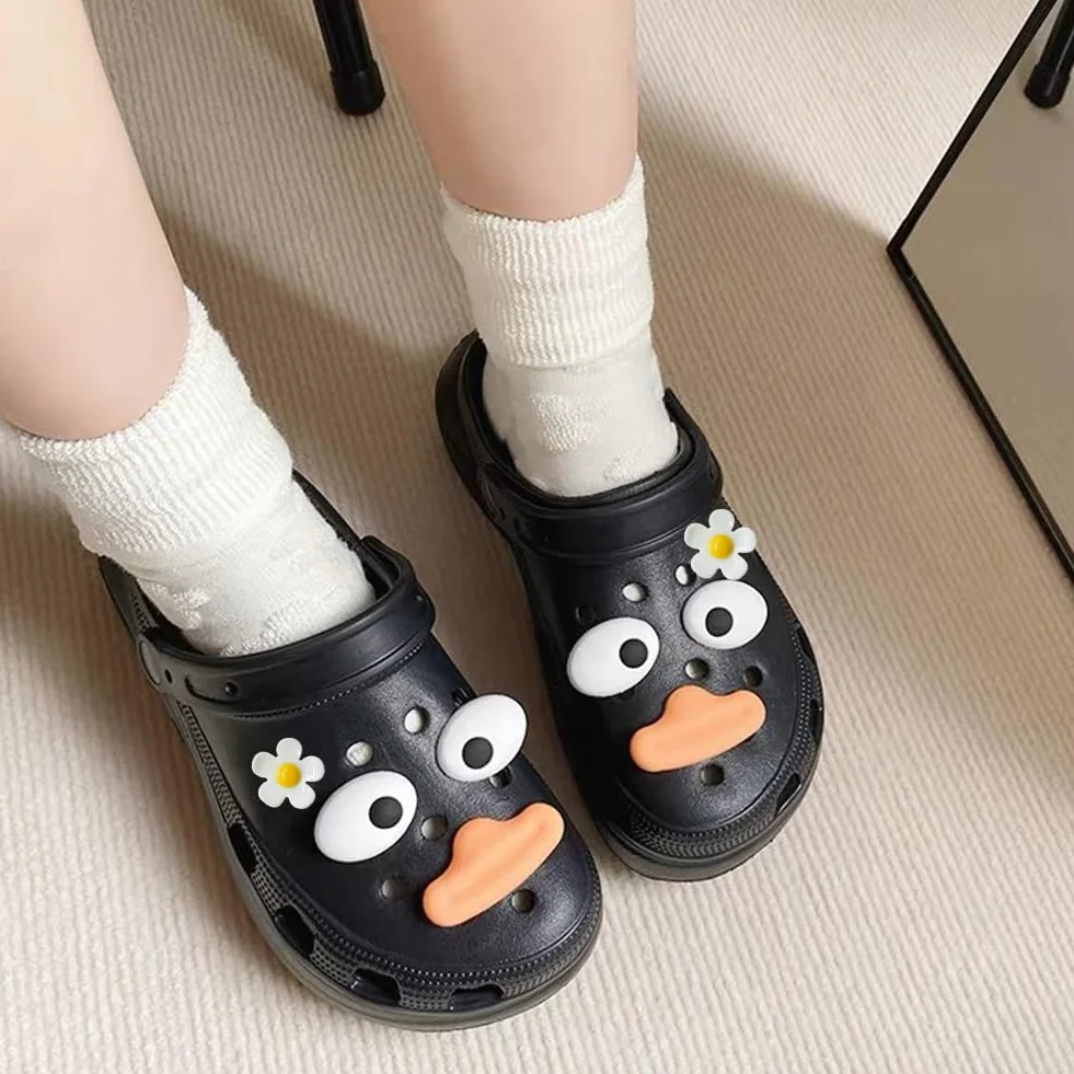 Śmieszne Zawieszki do Crocs, 8 Szt. - Urocze Dekoracje do Butów, Chodaków i Sandałów - Akcesoria dla Nastolatek