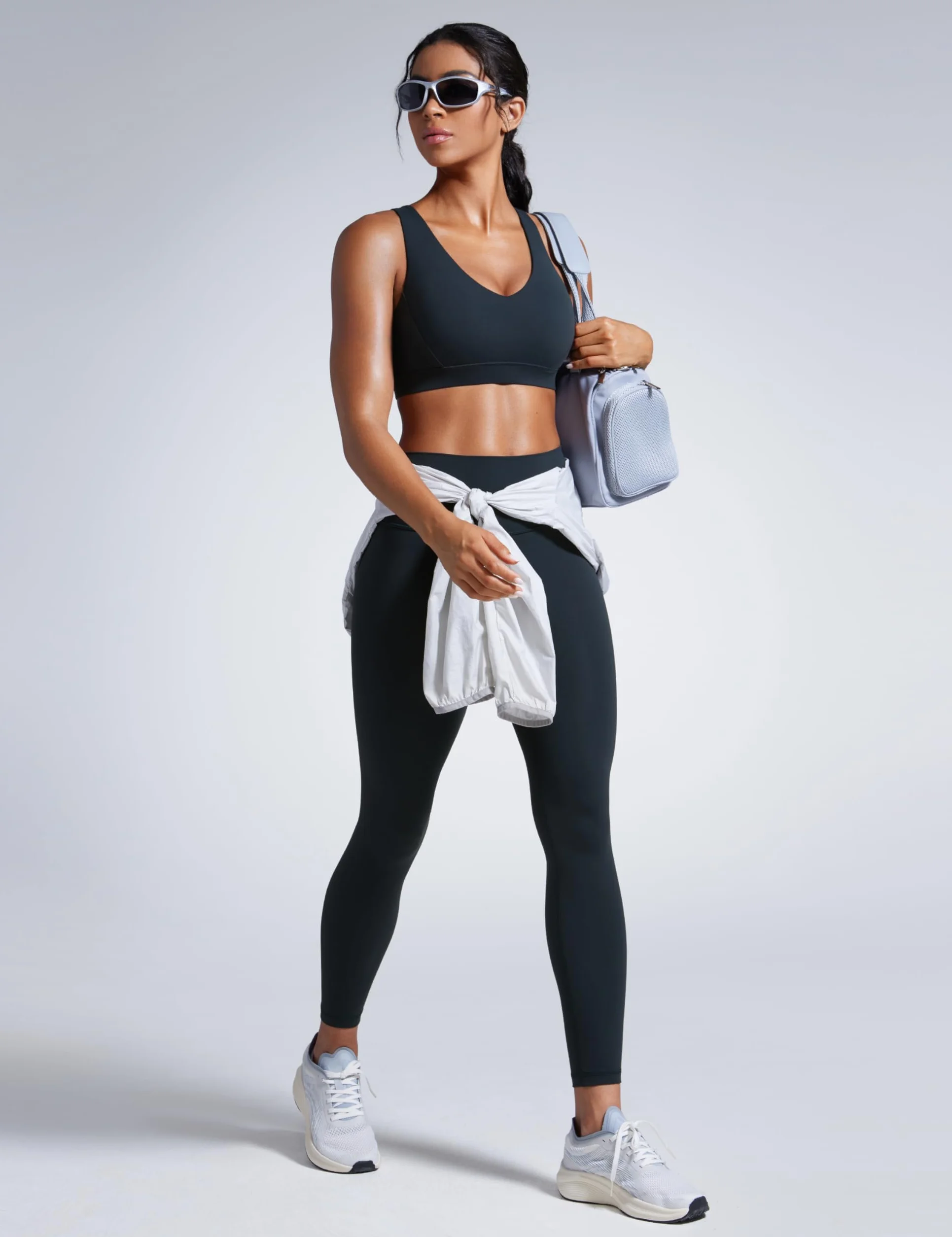 CRZ YOGA Biustonosz sportowy Butterbreeze Criss Cross Back regulowane ramiączka usztywniany bezprzewodowy krótki top
