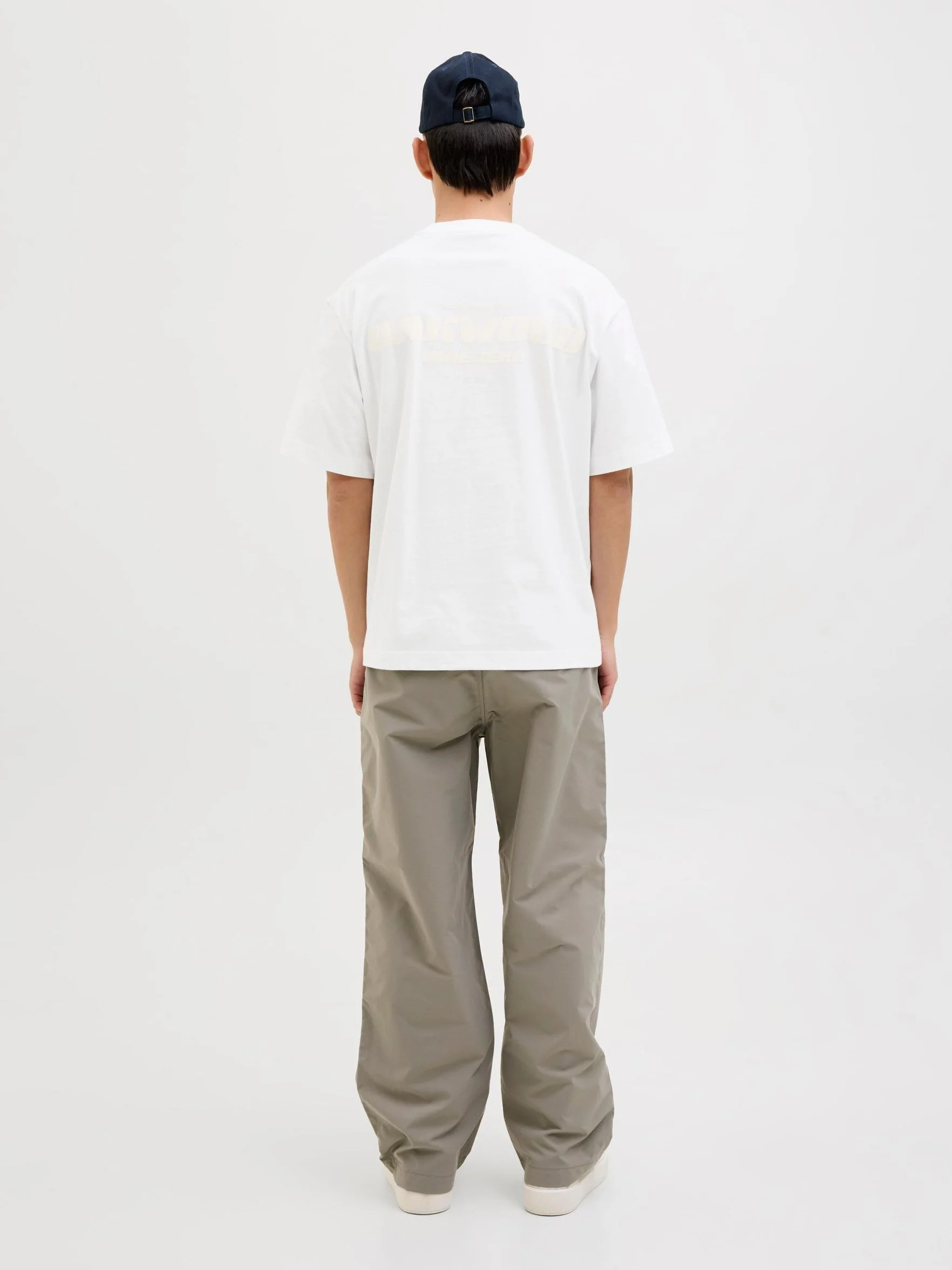 JACK & JONES Męska koszulka z nadrukiem na plecach Jcointerlude Easter Tee SS Crew Neck, Bright White, L