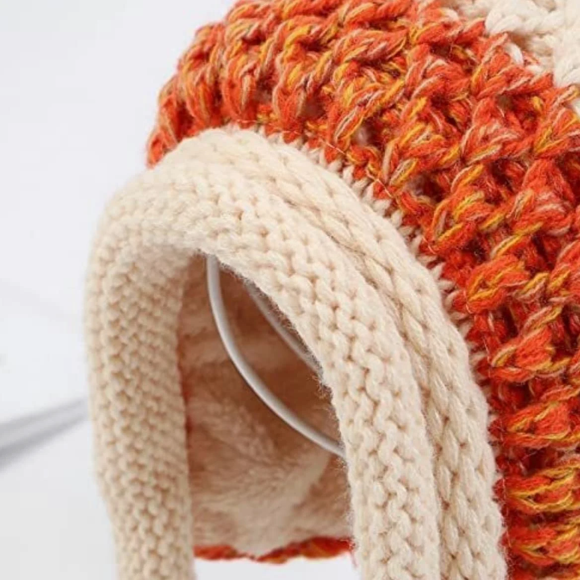 Czapka Beanie Czapka Zimowa Damska Ręcznie Robiona Czapka Grube Ciepłe Uszy Bomberka Damska Puszysty Pompon (Jeden Rozmiar)