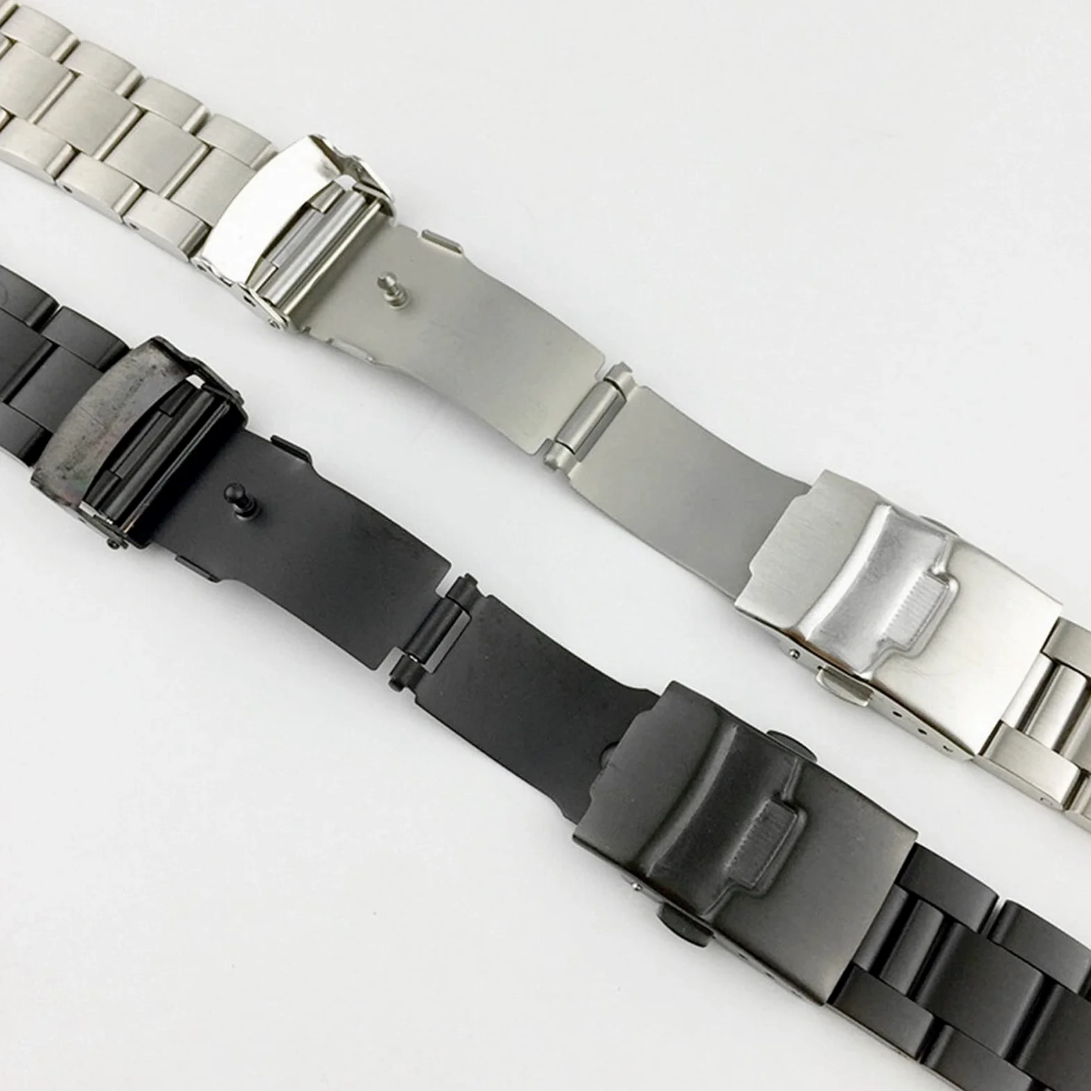Pasek do zegarka Quick Release Mesh Pleciony metalowy pasek ze stali nierdzewnej dla mężczyzn i kobiet Regulowany 18 mm, 20 mm, 22 mm Bransoletka / 18 mm/złoty