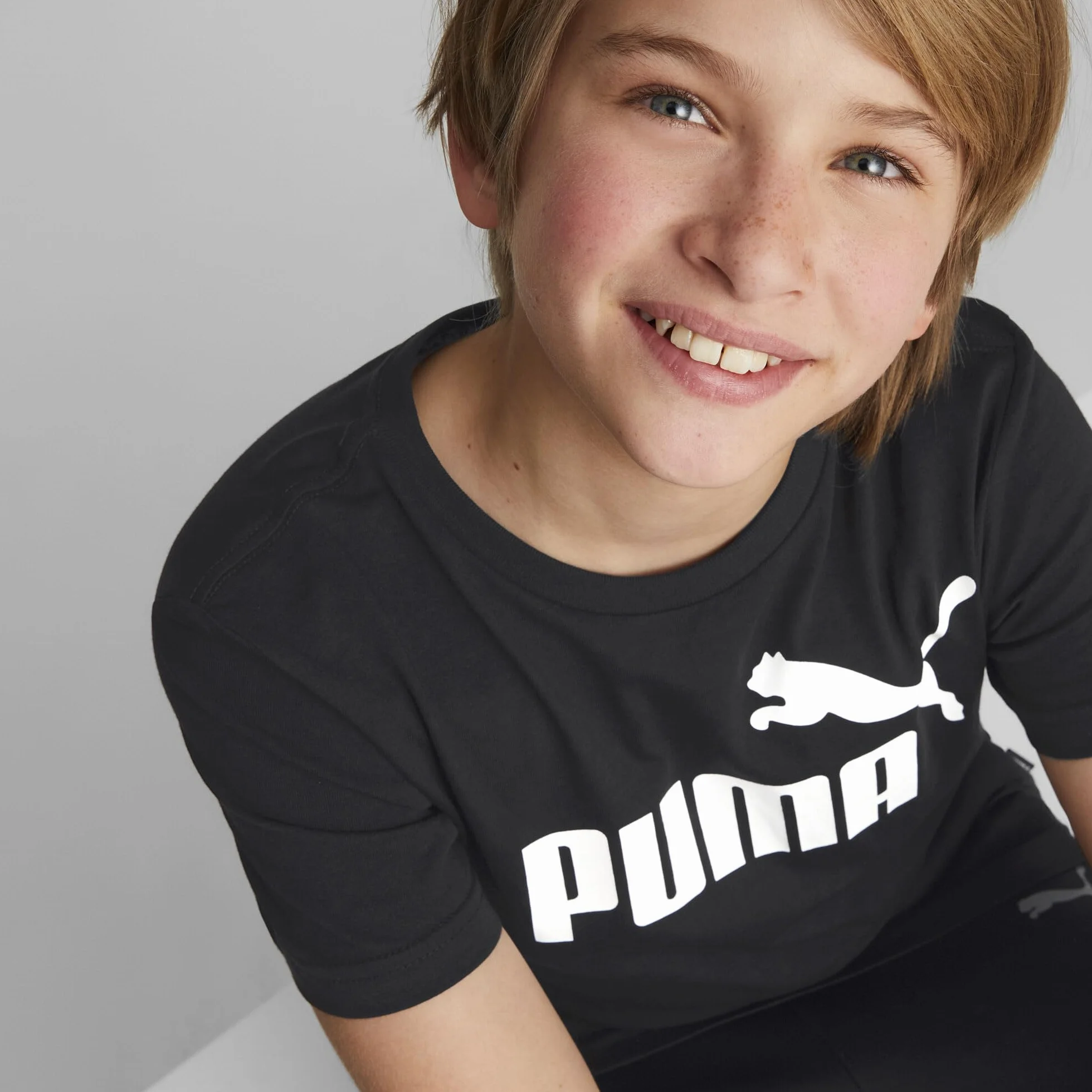 PUMA T-shirt Chłopcy ESS Logo Tee B
