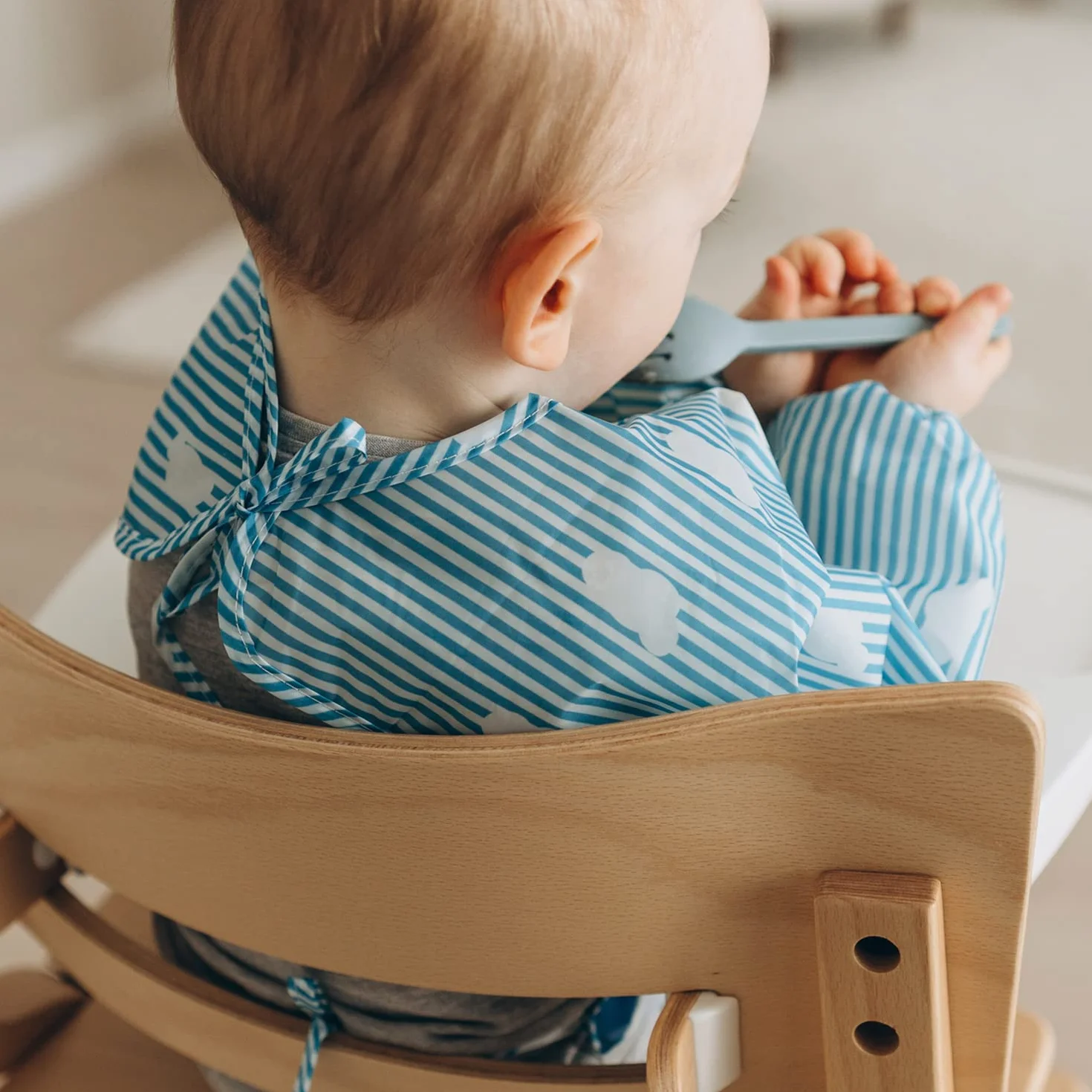 Uplife Zestaw 3 śliniaków dla niemowląt z długim rękawem, wodoodporny, śliniaczek do karmienia posiłków, zestaw do malowania dla dziewczynek, chłopców, od 6 miesięcy do 3 lat (ocean - las - sawanna),