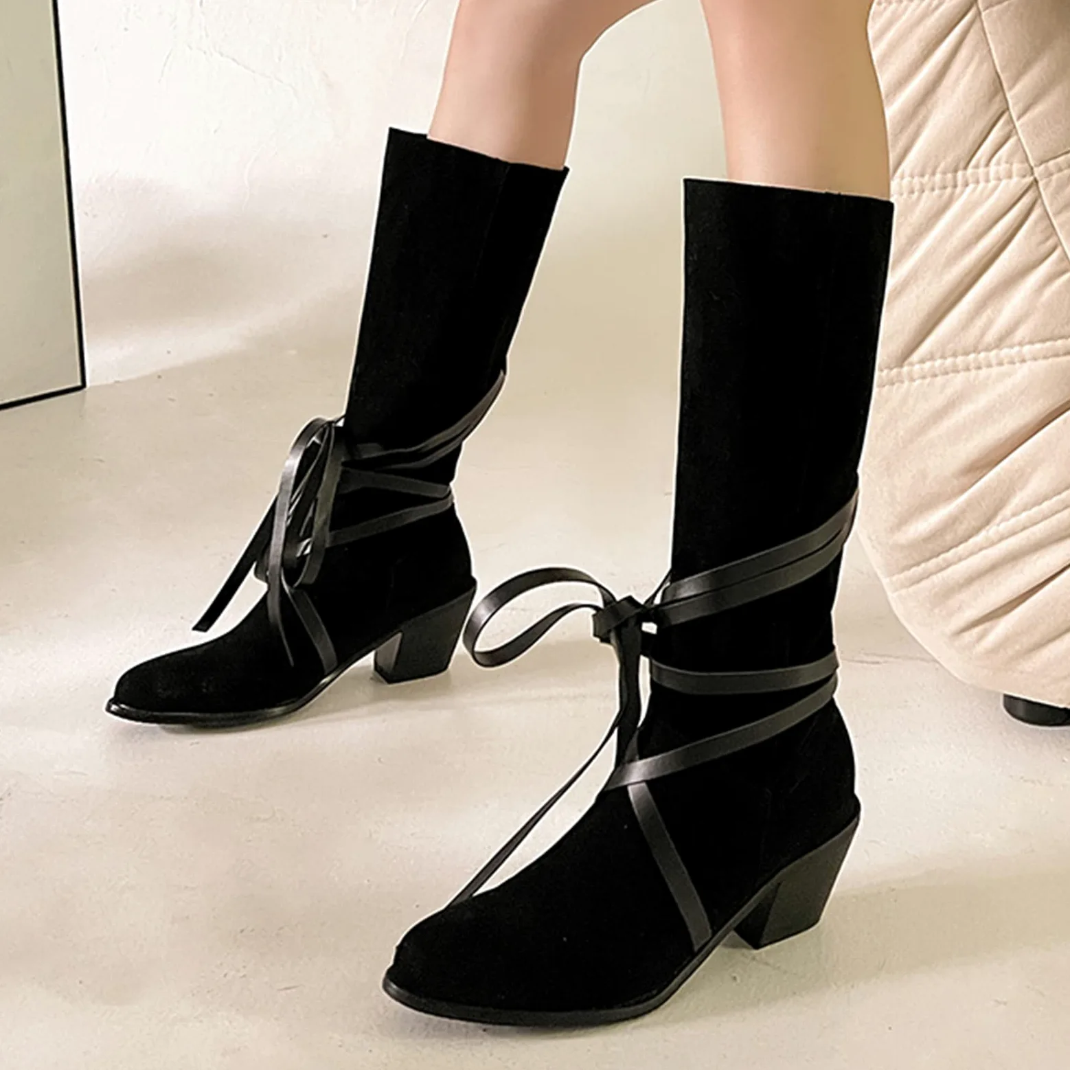 CUTEHEELS Damskie buty w stylu vintage, wsuwane na kolanach, wysokie i średnie łydki, z obcasami blokowymi i spiczastym noskiem, czarny, 42 EU