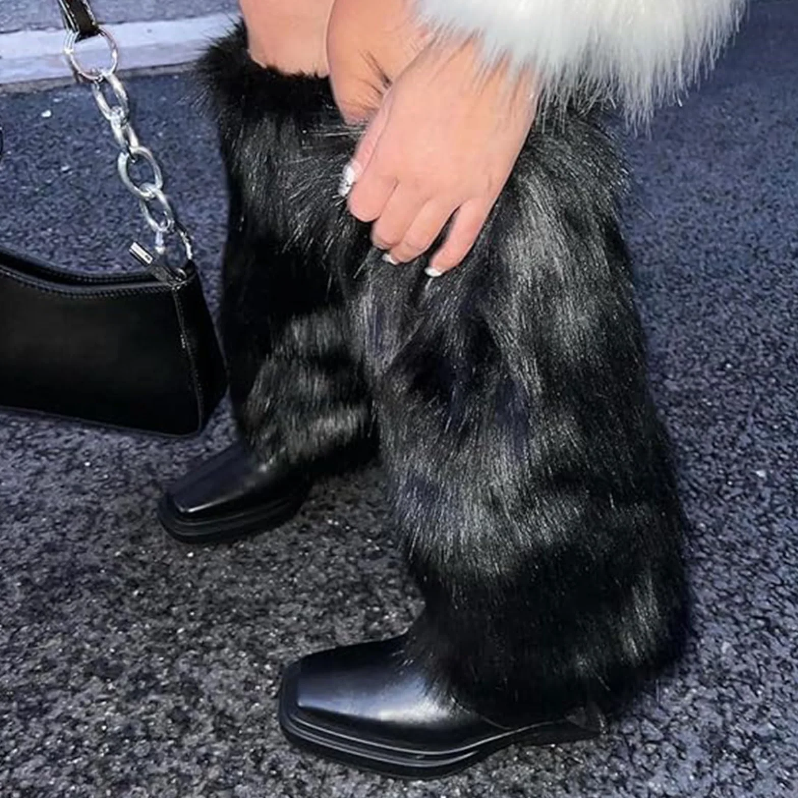Ciepłe i puszyste legginsy, długie rękawy futrzane, ciepłe ochraniacze na buty dla kobiet i dziewcząt na imprezę z lat 80., festiwal, cosplay i na co dzień zimowy (czarne)
