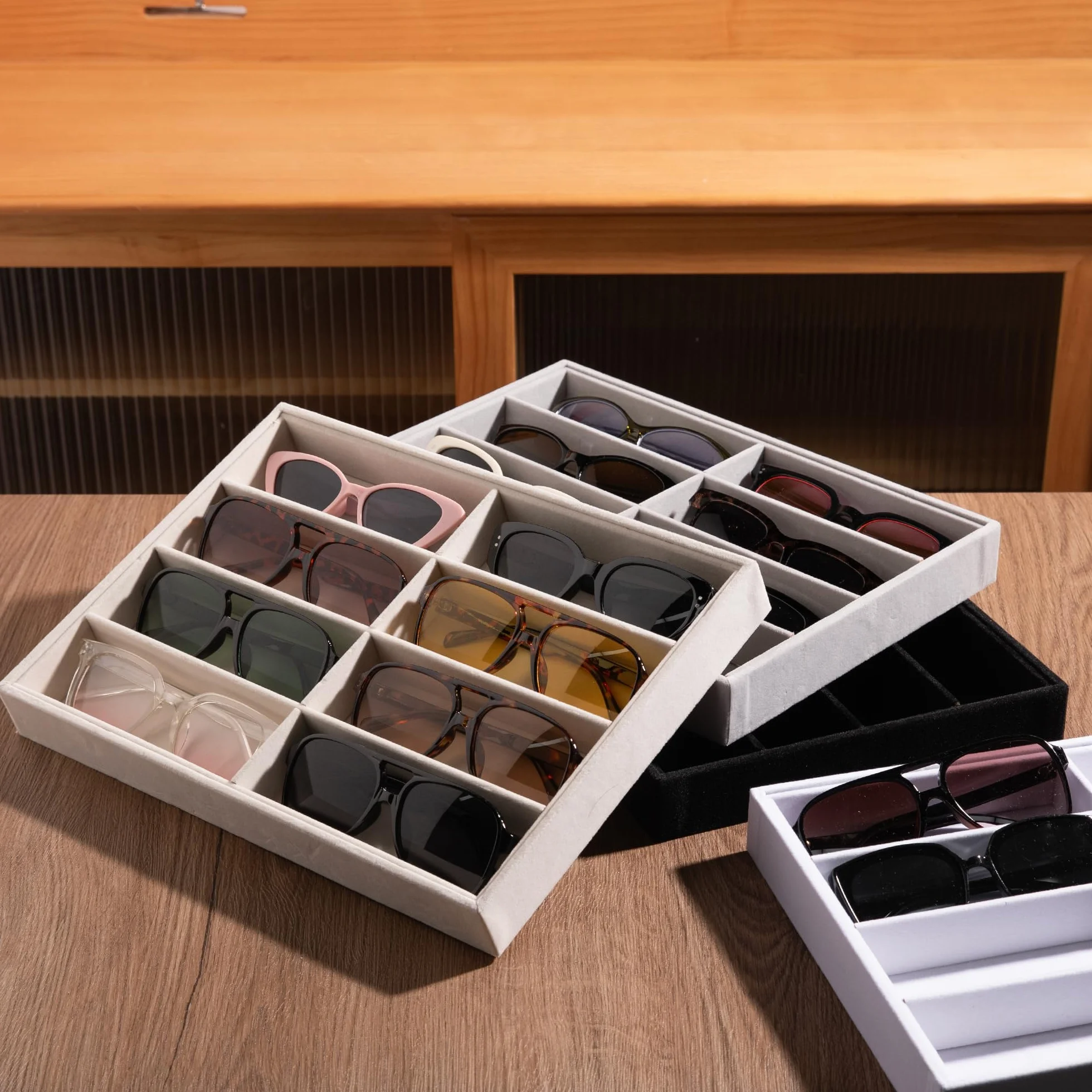 Frebeauty Aksamitny organizer, aksamitny organizer na okulary, taca na okulary przeciwsłoneczne z przezroczystą pokrywką, etui na okulary/okulary/taca ekspozycyjna na zegarek