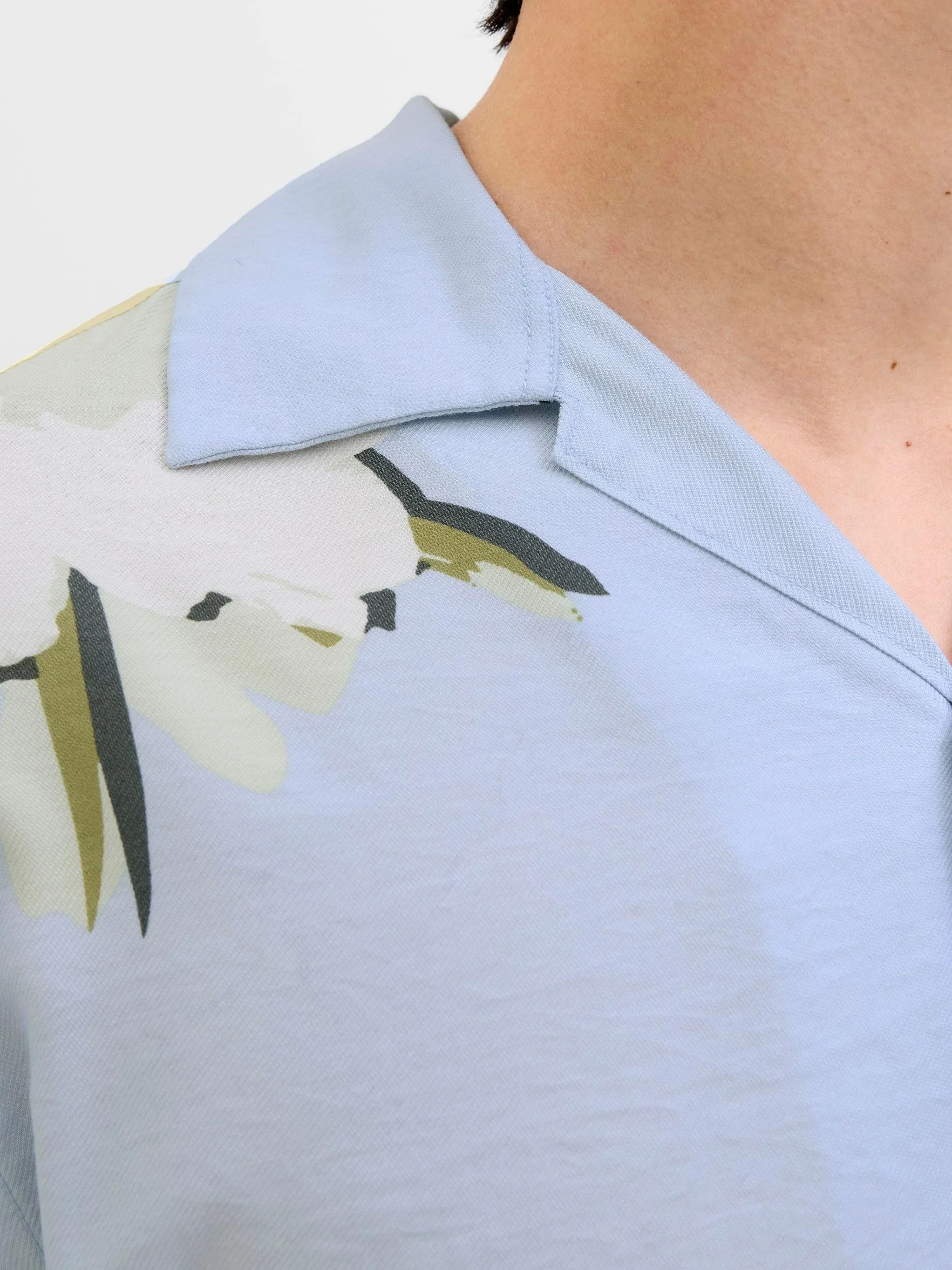 JACK & JONES Jortavira Marshall AOP Shirt Ss Oc25 męska koszulka, Skyway, L