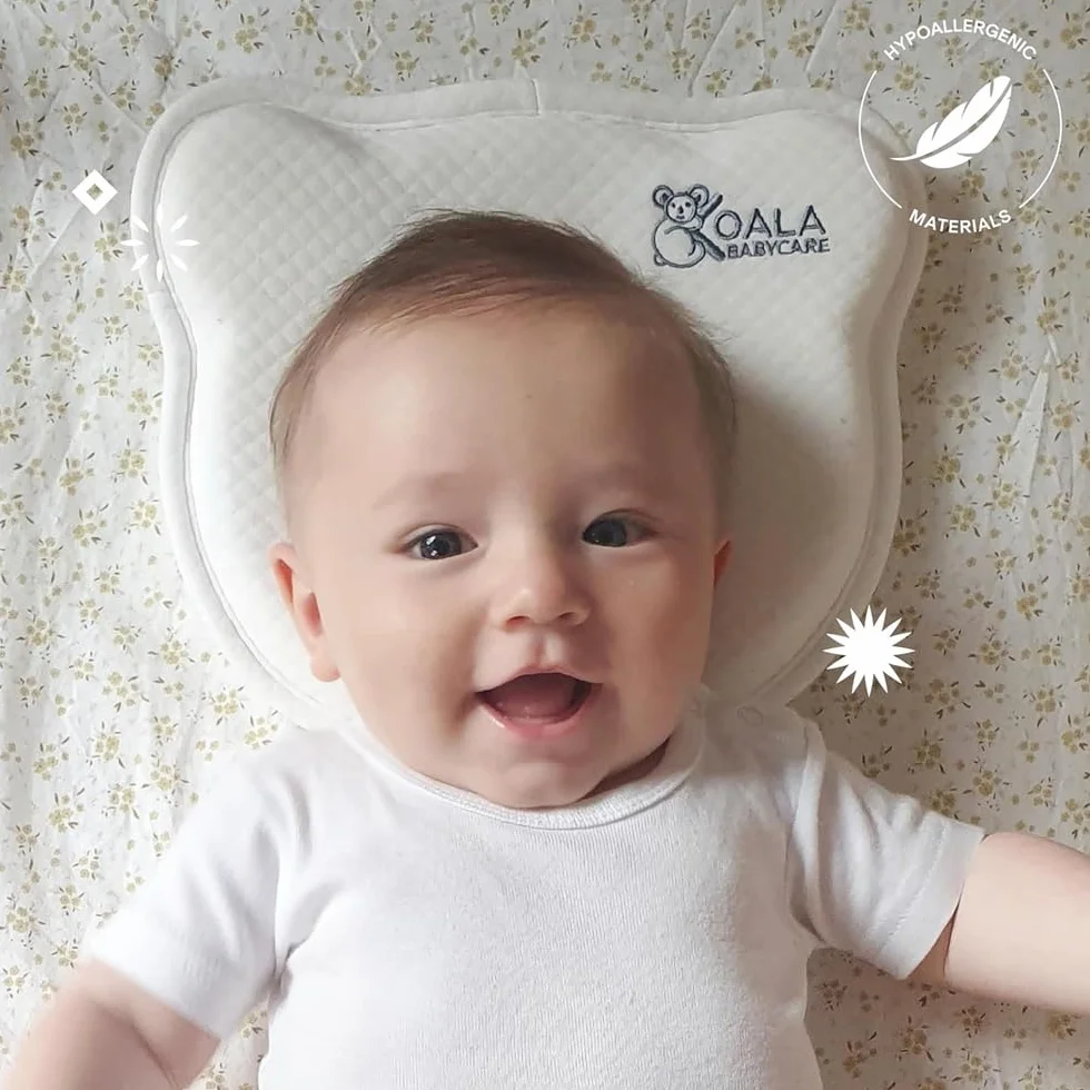 Zdejmowana poduszka dla noworodka Plagiocephaly (z dwoma poszewkami) do profilaktyki i leczenia płaskiej głowy z pianki memory - biała - wzór zarejestrowany KBC