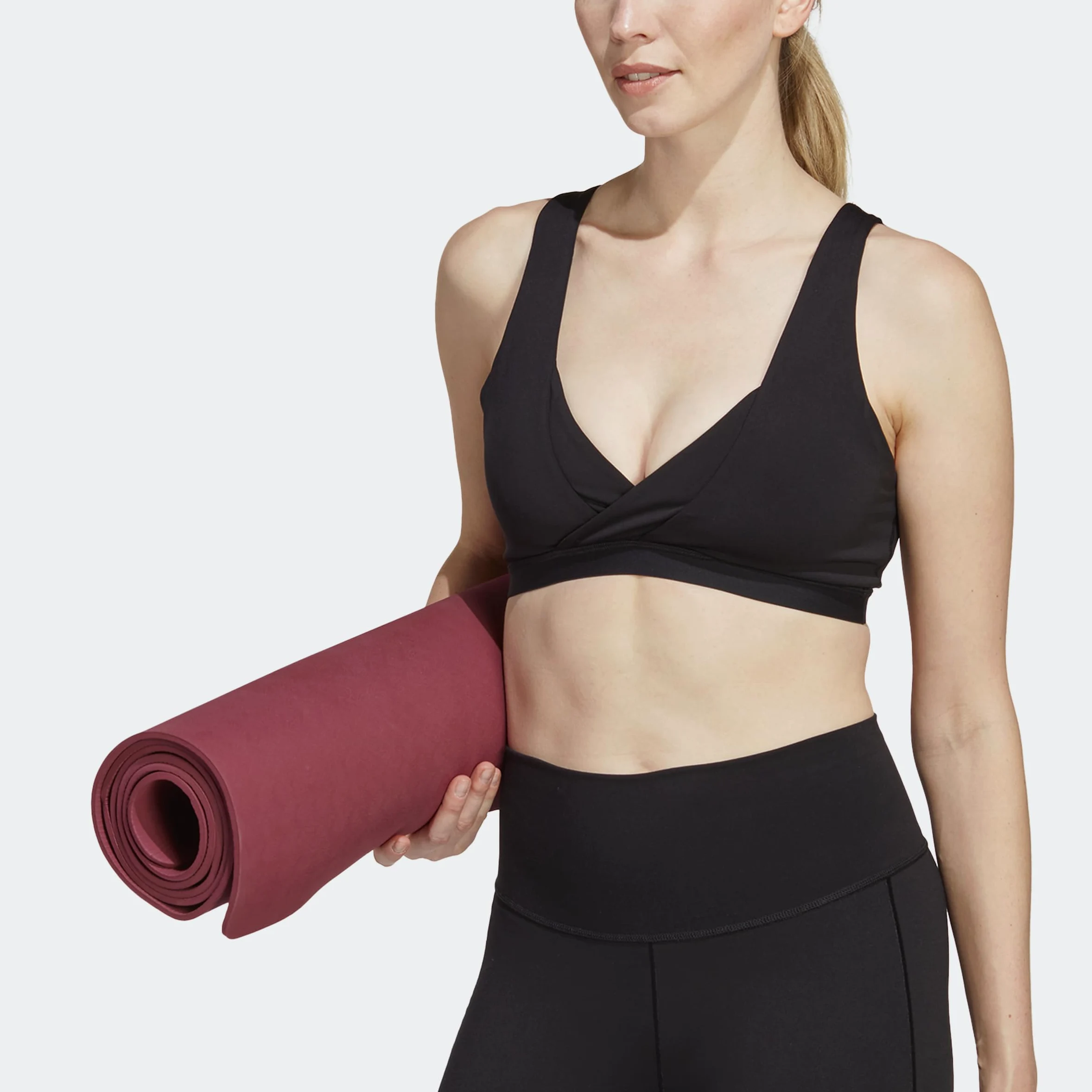 adidas Biustonosz sportowy Kobiety Yoga Essentials Studio Light Support Biustonosz do karmienia