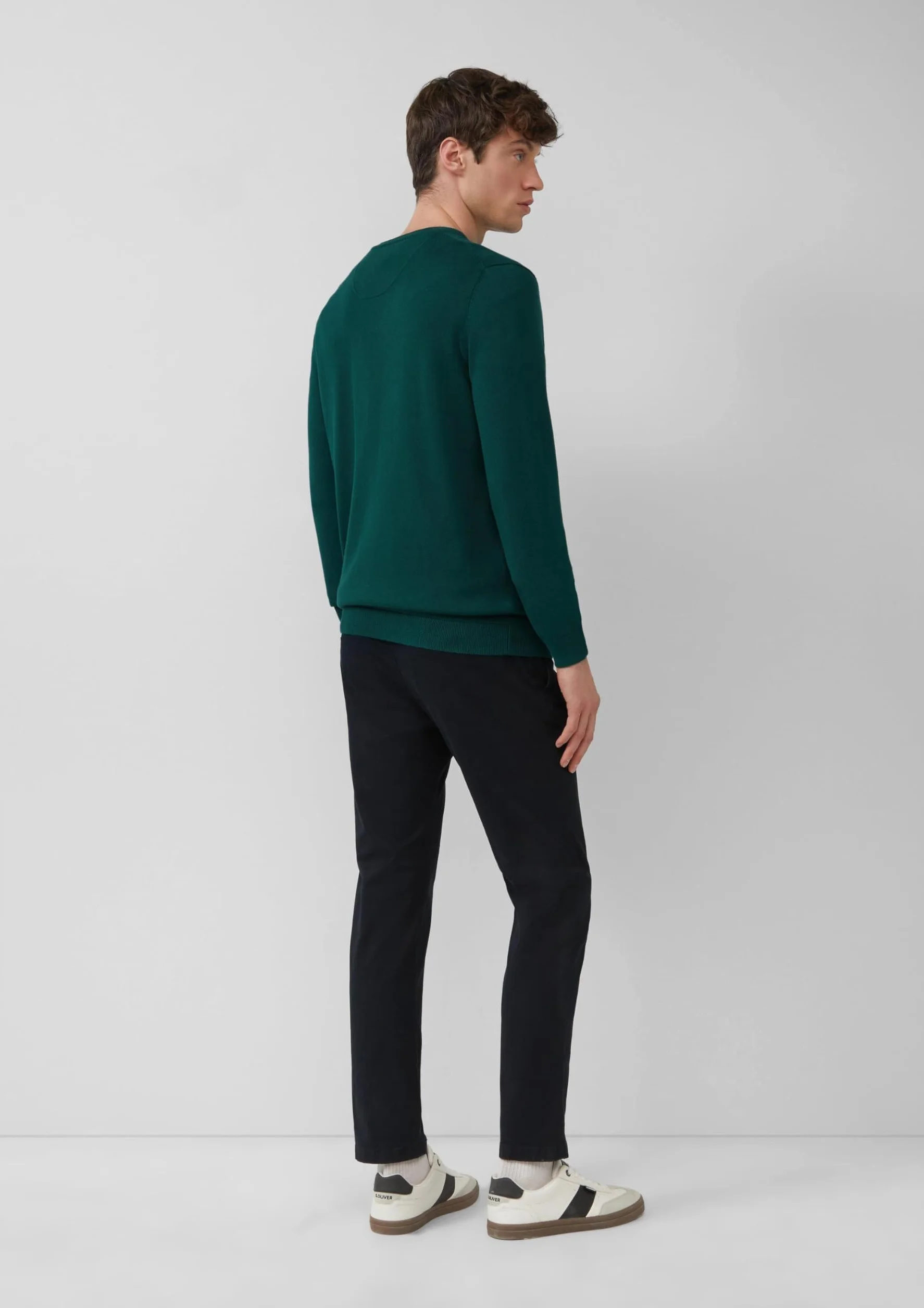 Sweter Crew Neck XL
