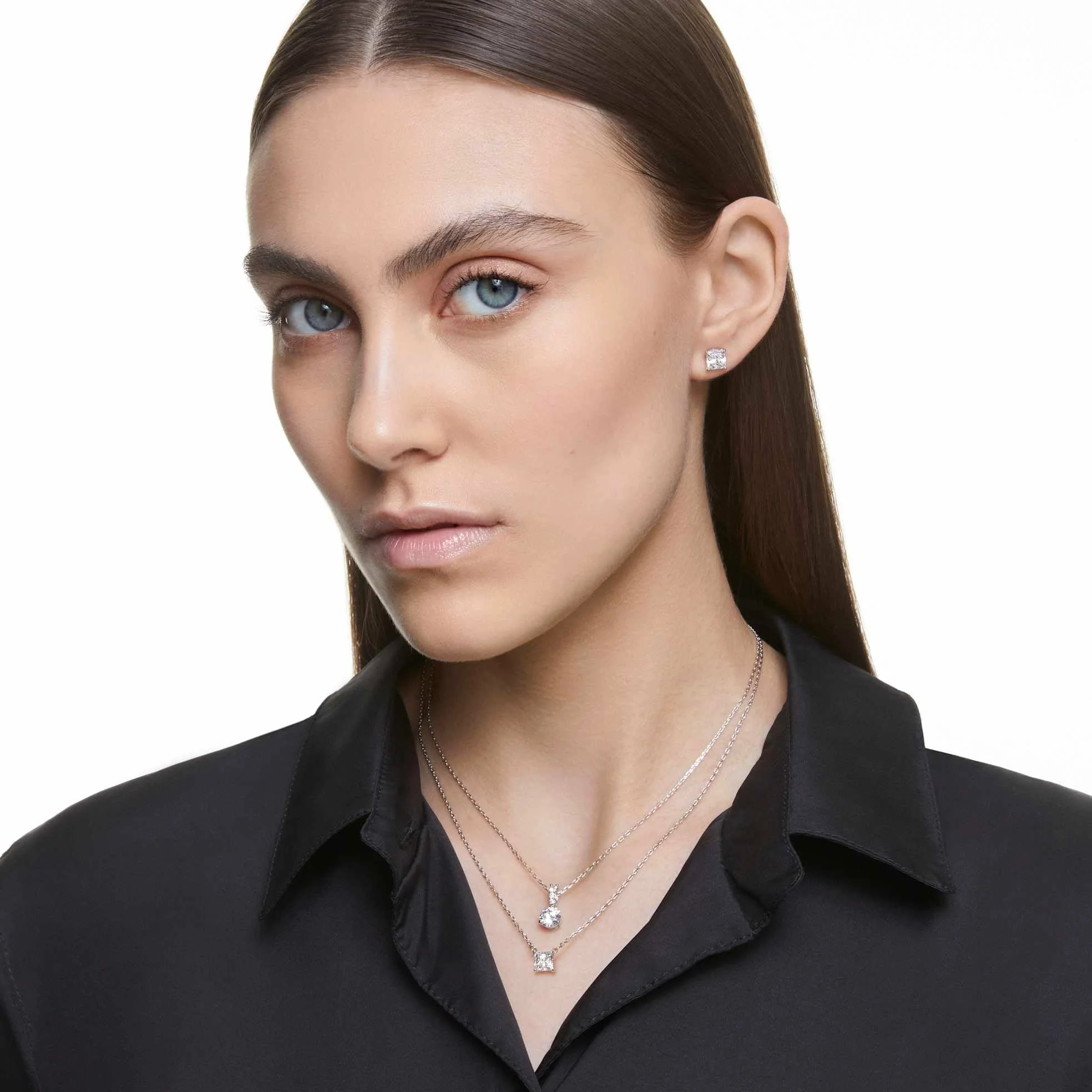 Swarovski Stilla Attract Kolekcja kolczyki sztyfty, biały, pokryty rodem