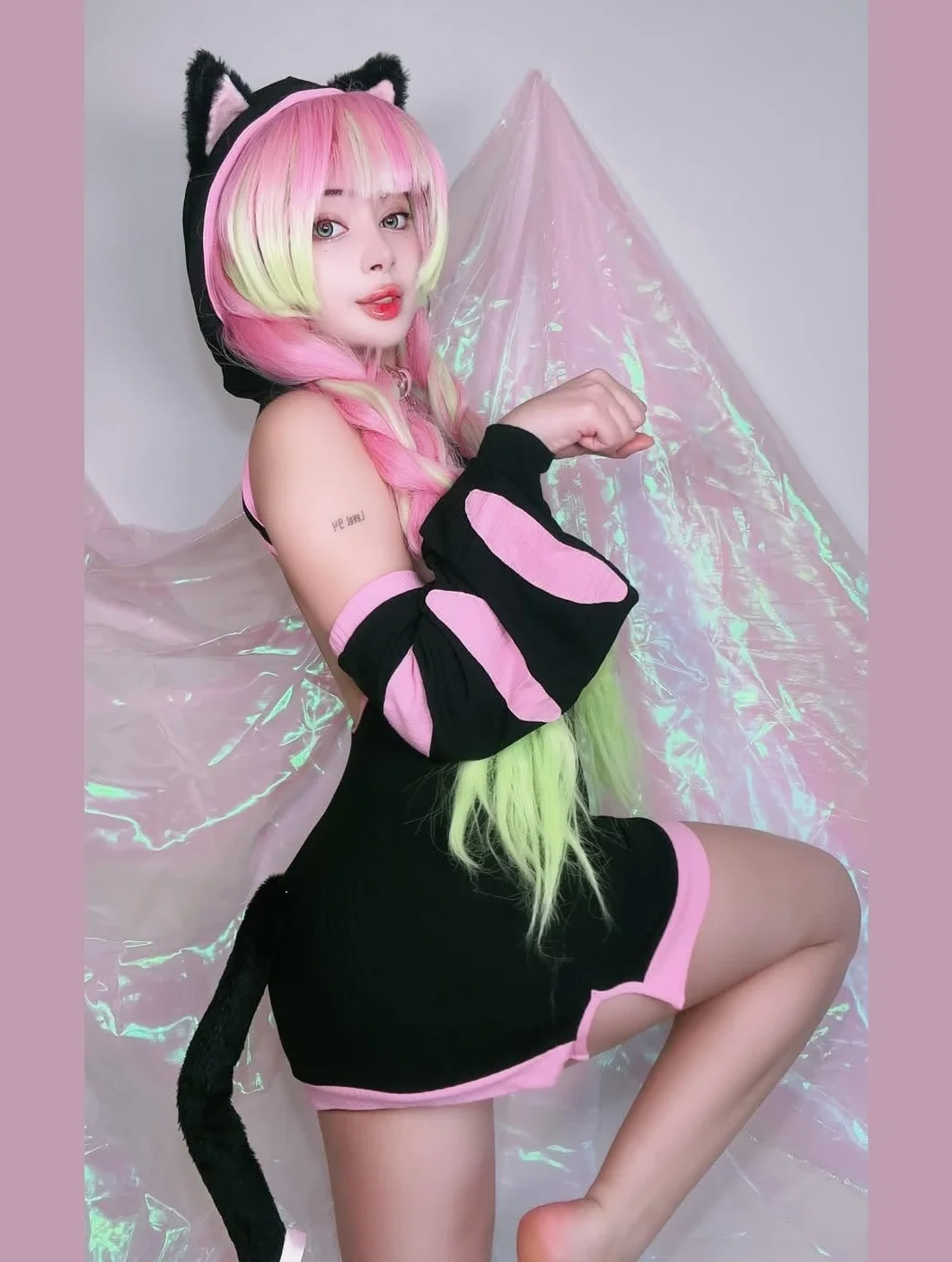 KORURACLUB Seksowny Kostium dla Kobiet z Kotami (Zestaw 4-Częściowy) Bielizna Damska Kostium Anime na Całe Ciało Halloween