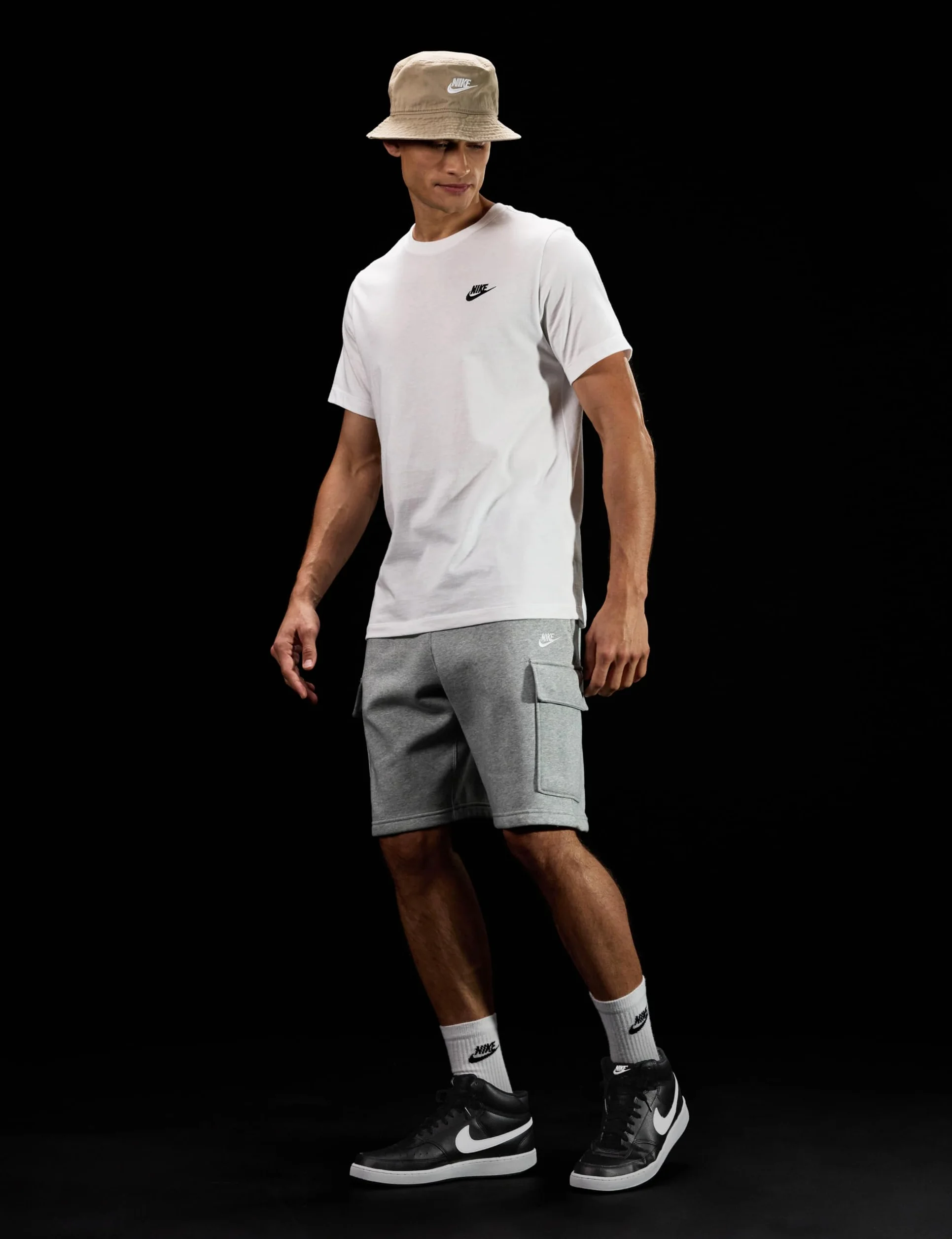 NIKE Mężczyźni Court Vision Mid NnButy Sportowe