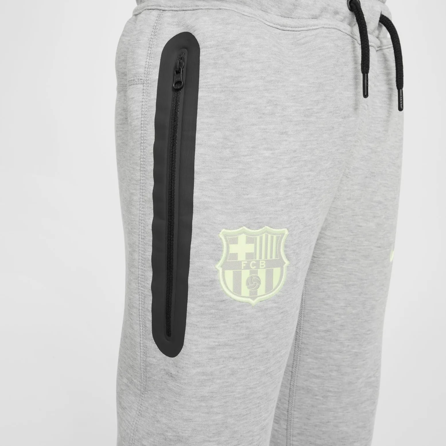 NIKE Fcb B Nsw Tech Flc Pant - Spodnie Chłopcy