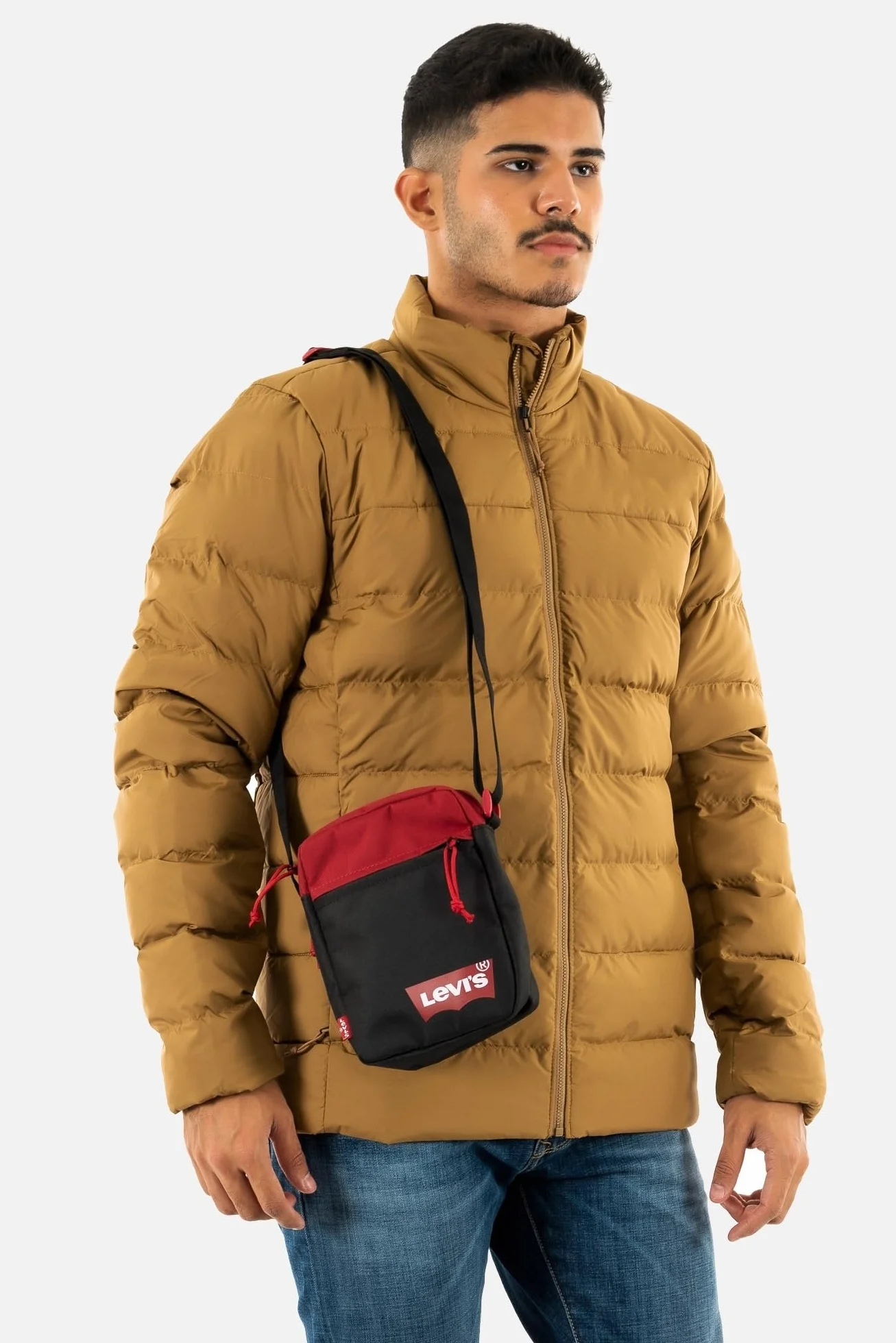 Levi's Mini Crossbody Solid (Red Batwing), dla mężczyzn, jeden rozmiar, Regularny czerwony, Taille unique