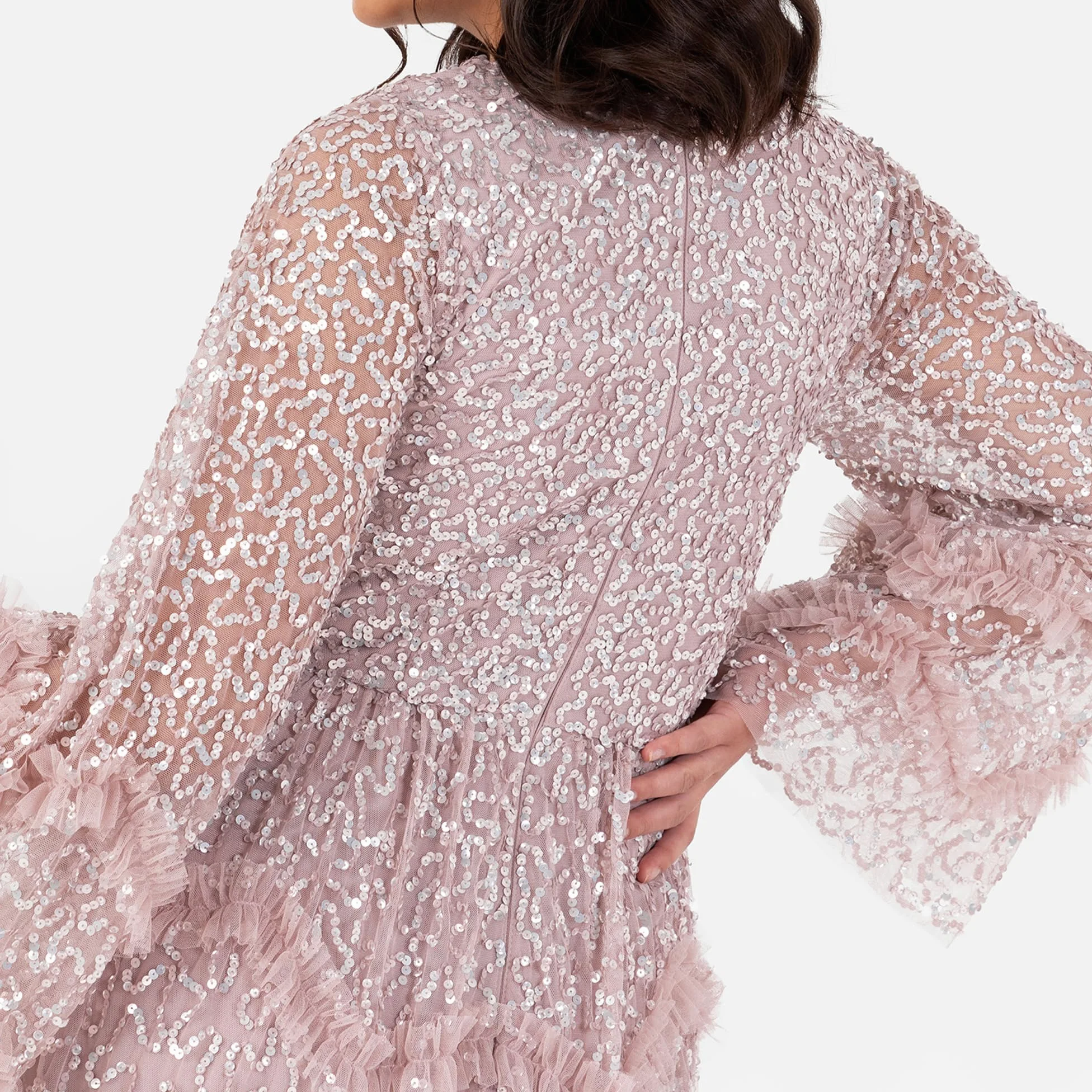Maya Deluxe Damska sukienka maxi, modest Round Neck Long Bell Sleeve Sequin, Embellished Tiered Ruffle A-line Bridesmaid Prom, lodowy róż 48, różowy, 48