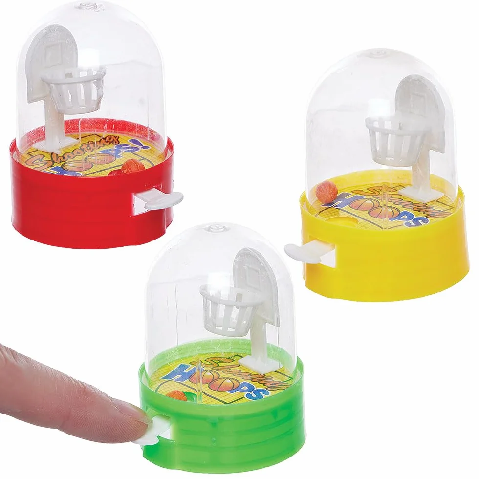Baker Ross VC192 Mini koszykówka - zestaw 6 sztuk, kieszonkowa koszykówka zręcznościowa