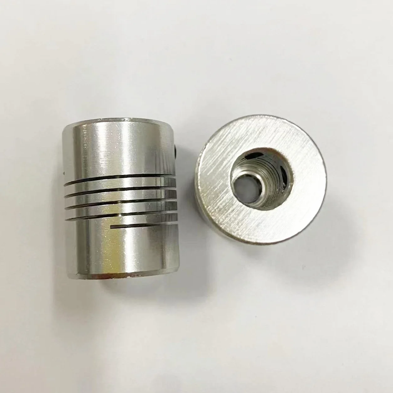 5 szt. 5 mm x 8 mm aluminiowe elastyczne sprzęgło wału OD 19 mm x dł. 25 mm złącze sprzęgła silnika krokowego CNC