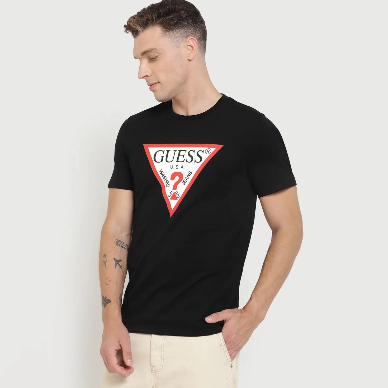 Guess T-shirt uomo logo triangolo grigio ES24GU23