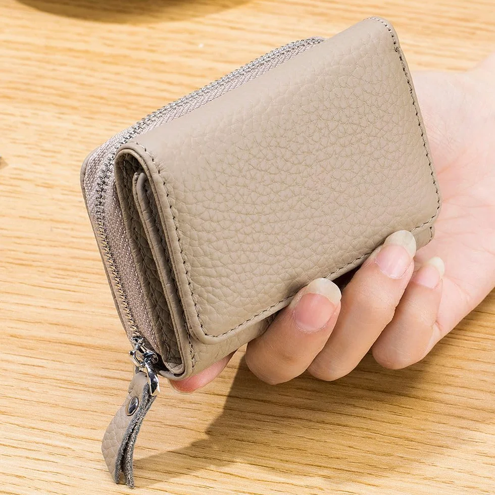ZhaoCo Mały portfel damski z kieszenią na monety i ochroną RFID, prawdziwa skóra, mini portmonetka, etui na karty kredytowe dla kobiet i dziewcząt, czarny, 10*7.5*4cm, Klasyczny