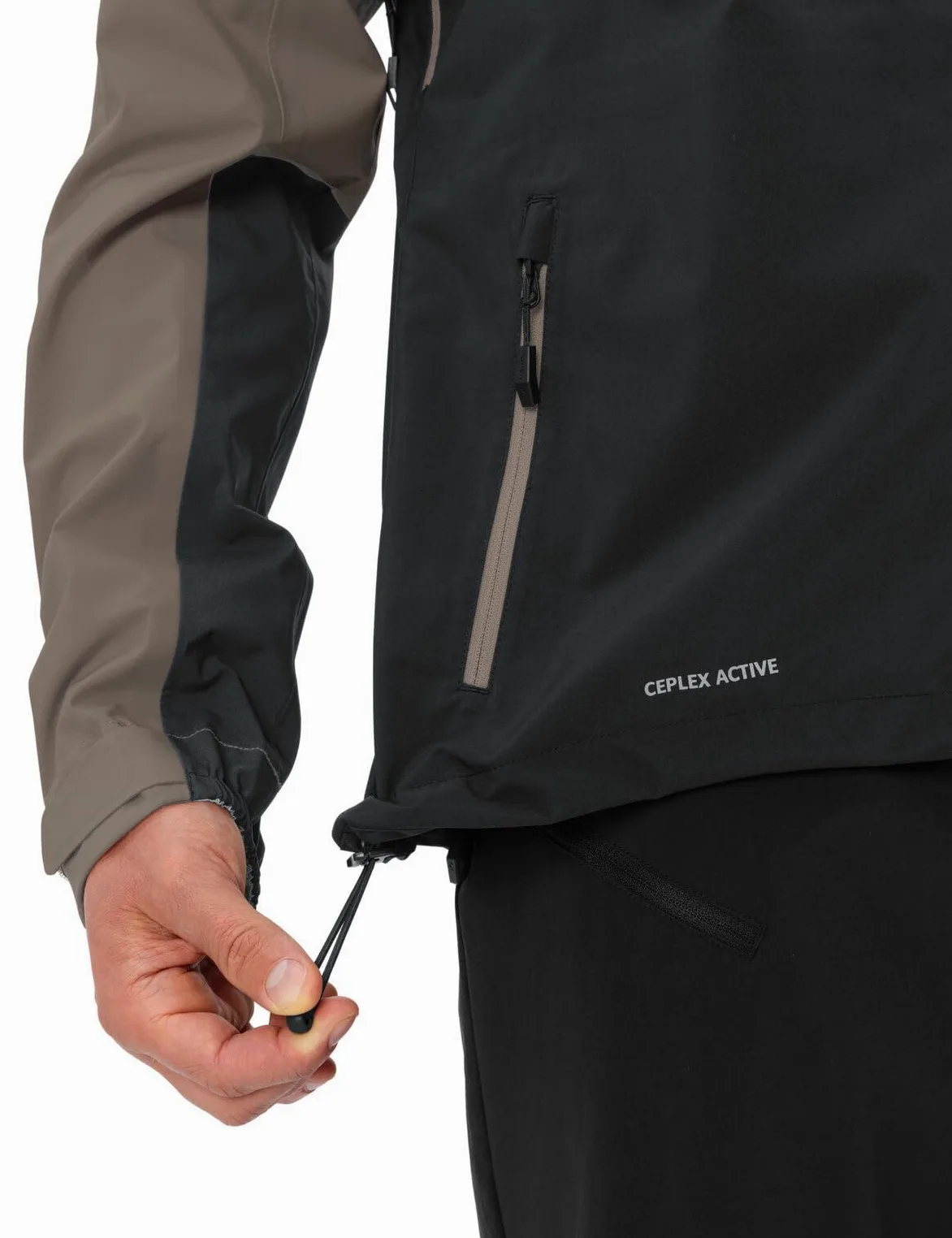 VAUDE Męska kurtka przeciwdeszczowa Moab Rain Jacket – wodoszczelna kurtka MTB, 2,5-warstwowa membrana, wentylacja pod pachami, zwijany kaptur, materiał z recyklingu – Made in Germany