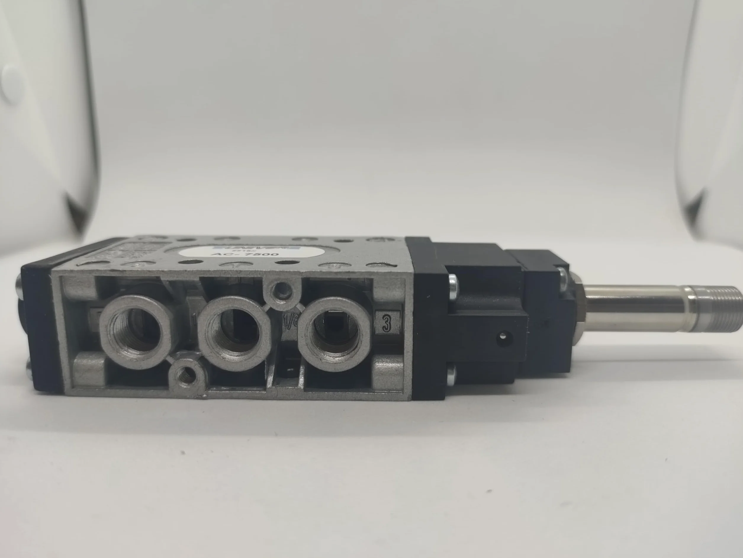 AC-7500 Zawór elektromagnetyczny UNIVER 5/2 1/8
