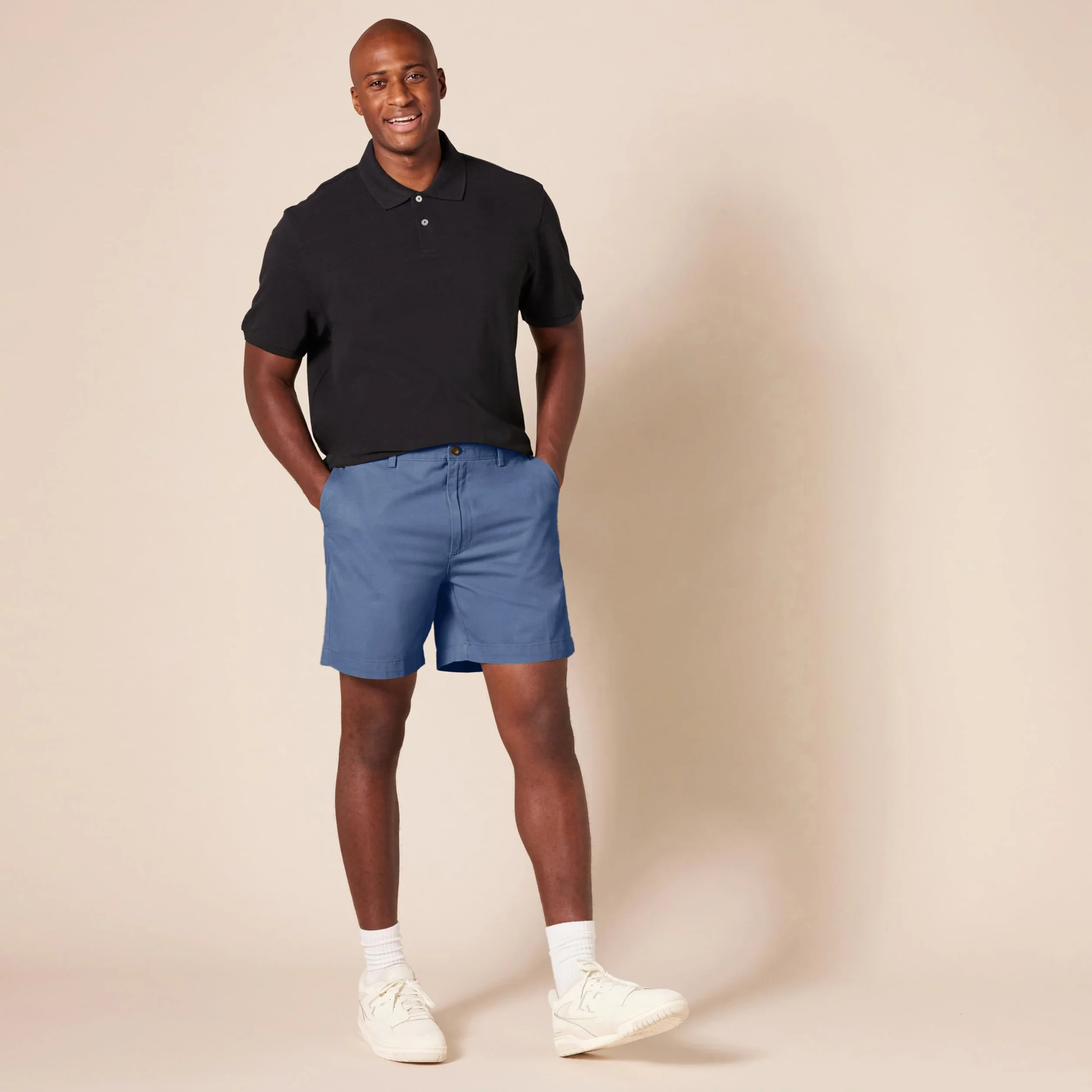 Amazon Essentials Mężczyźni Classic-Fit 18 cm krótkie