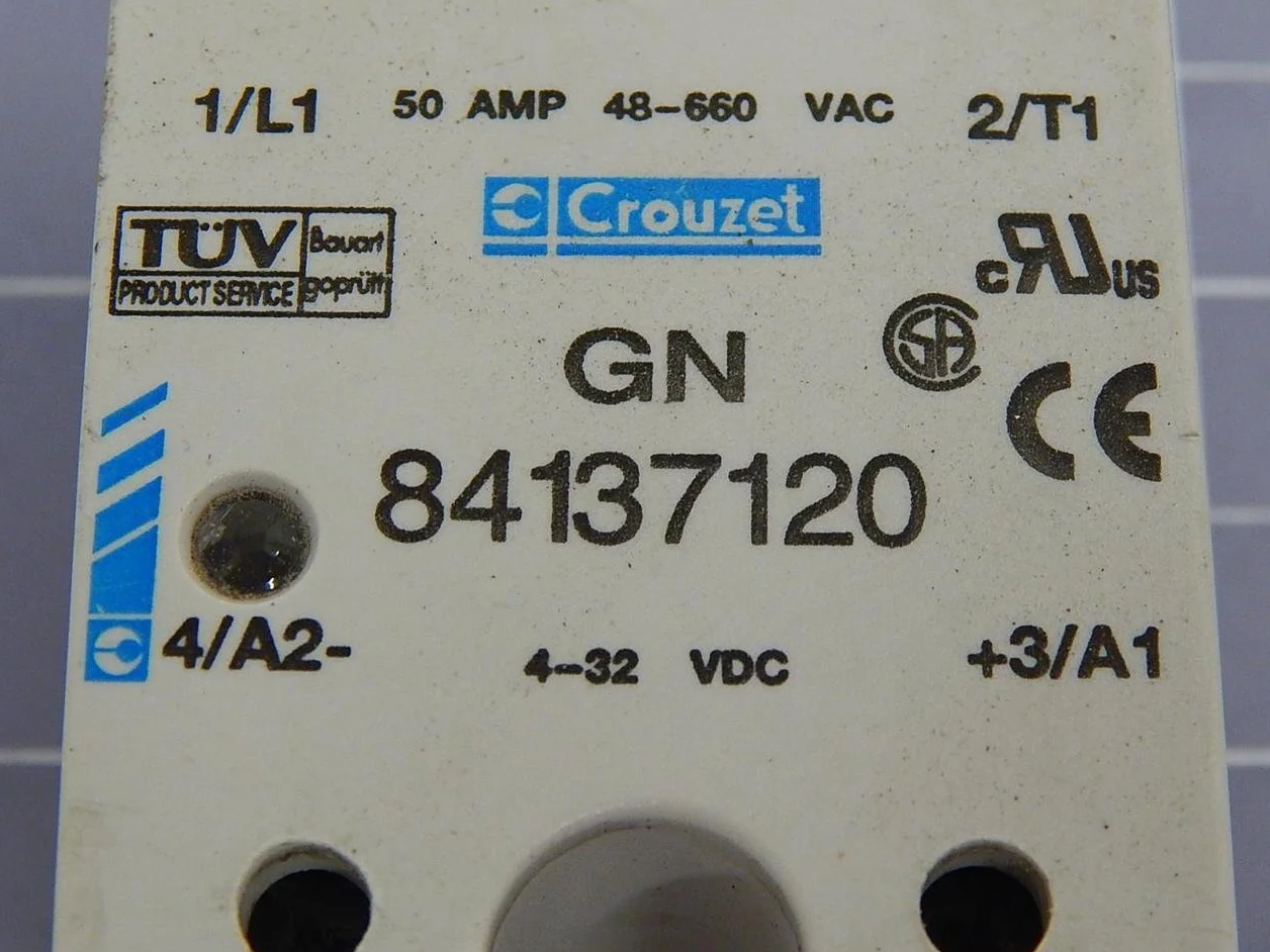Przekaźnik półprzewodnikowy Crouzet 84137120N 50 A Napięcie kontaktowe (max.): 660 V/AC przy zerowym napięciu 1 szt.)