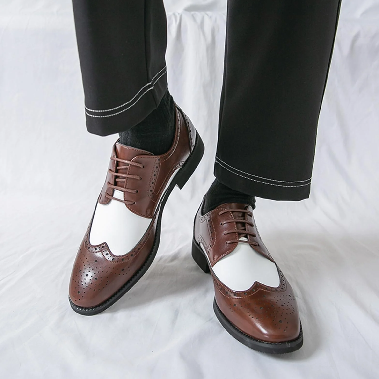 Męskie buty Oxford sznurowane