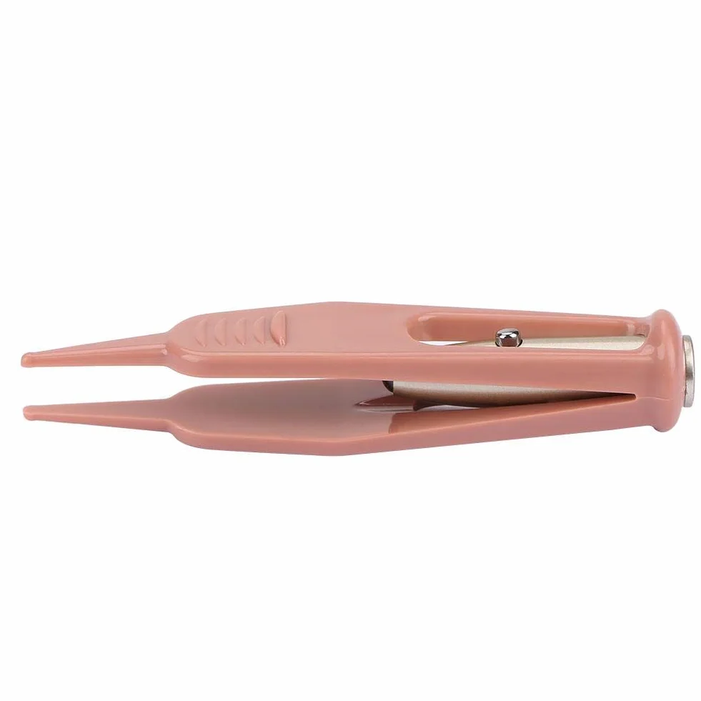 Baby Ear szczypce do czyszczenia nosa plastikowe światło LED środek do czyszczenia pępka woskowina do usuwania plam Forcep dla dzieci narzędzia do higieny osobistej