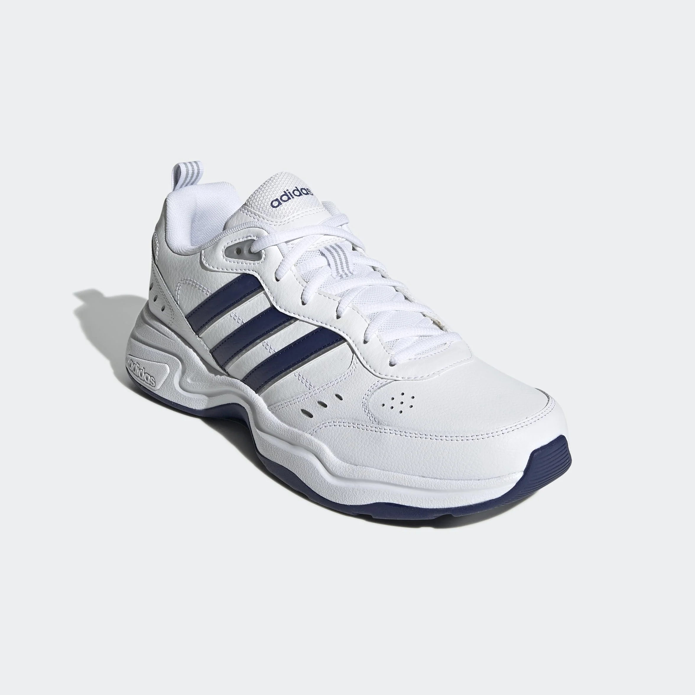 adidas Strutter Buty sportowe Mężczyźni