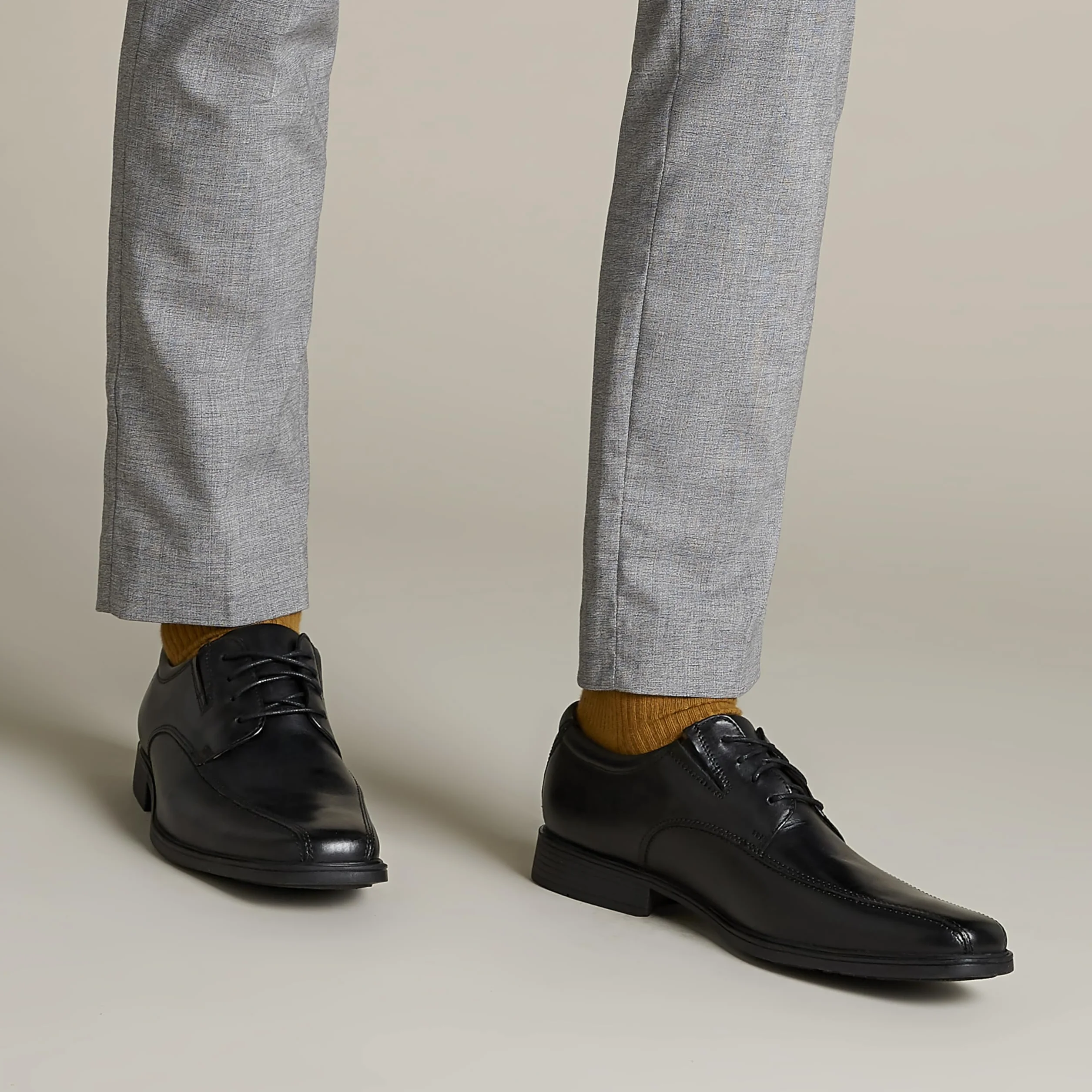Clarks Tilden Walk Mens Black Leather, 11
