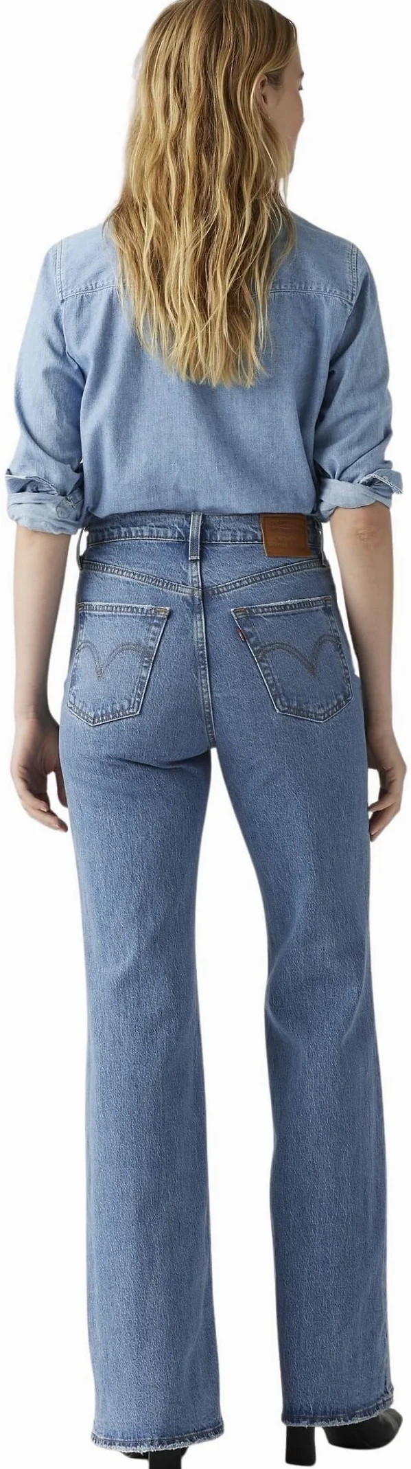 Levi's Kobieta Nowe dżinsy dzwony o fasonie Ribcage