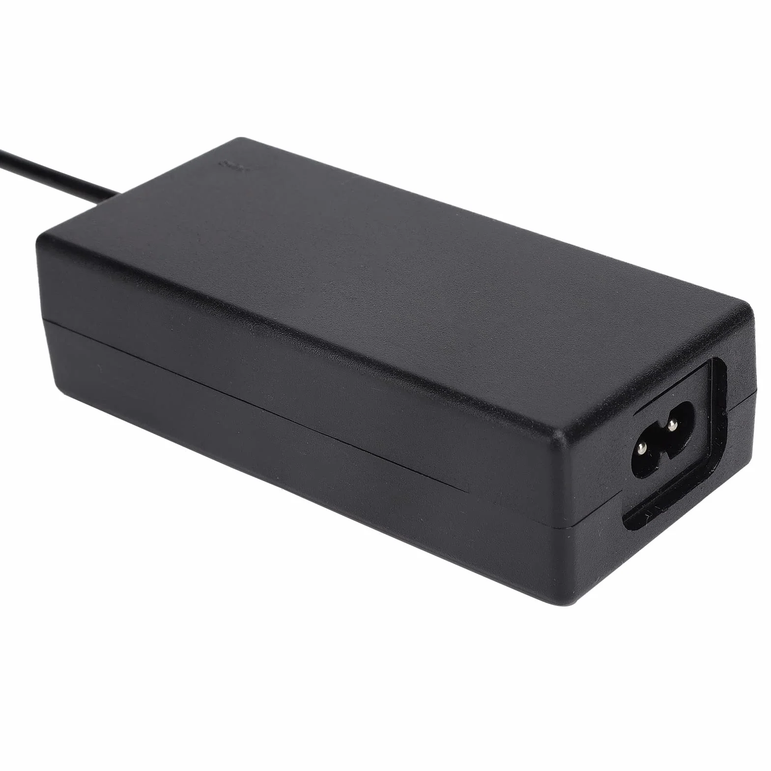 Zastosowanie Zasilacza Pojazdy Elektryczne, Akumulatory Itp. Złącze Męskie 42 V 2 A DC 5,5 Mm do Akumulatora Litowo-jonowego 36 V AC 100-240 V 50/60 Hz. Czarny(EU)