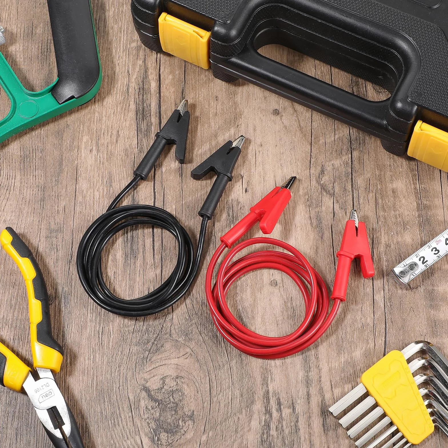 4 sztuki zacisków krokodylkowych 14 Gauge z kablem, silikonowe przewody pomiarowe, zacisk krokodylkowy z przewodami do multimetru, 15A podwójnie zakończony przewód krokodylkowy z izolatorami, klipsy