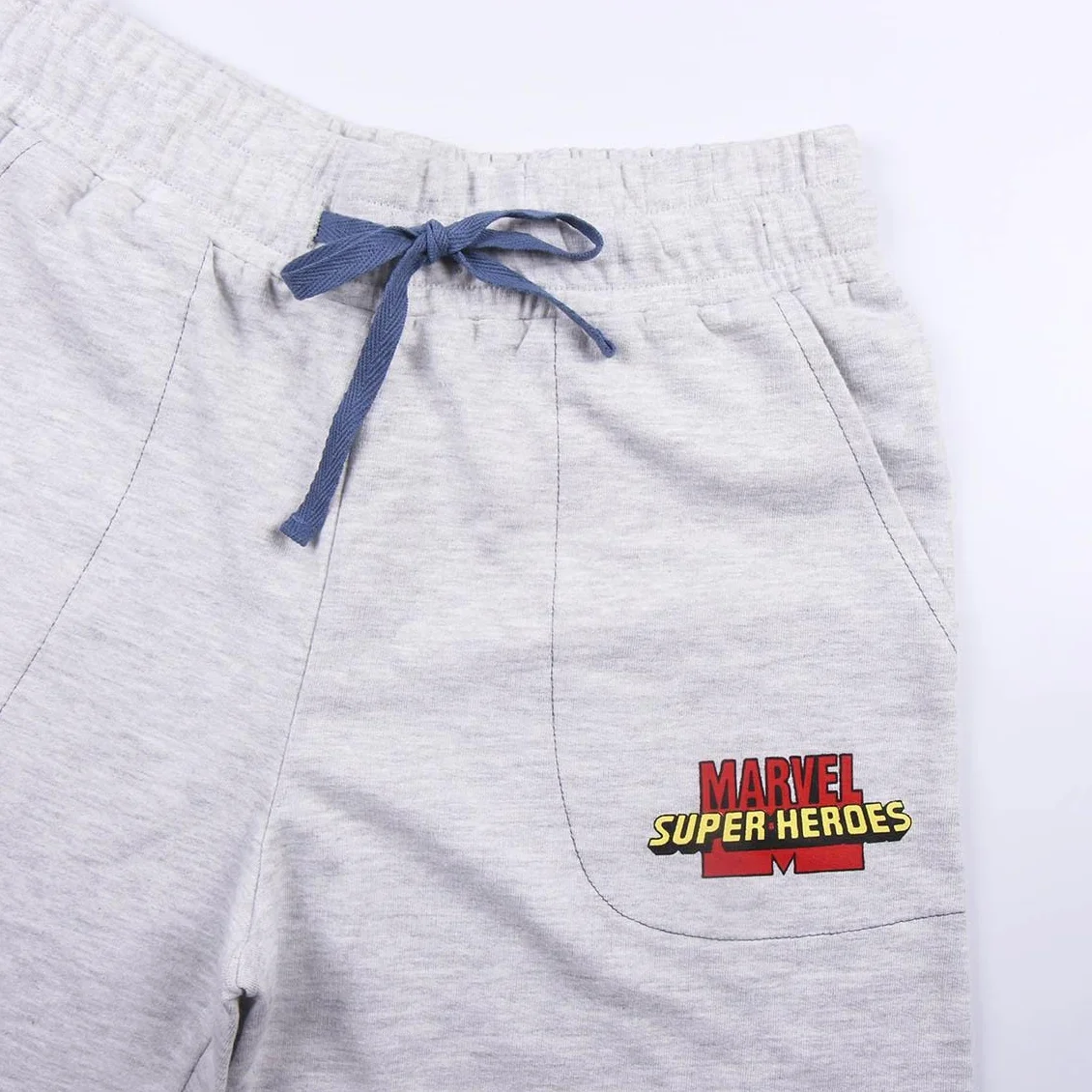 CERDÁ LIFE'S LITTLE MOMENTS Zestaw dla chłopców Superbohaterowie (zestaw szortów + T-shirtów), odzież dziecięca, 100% bawełna, kostium Marvel dla dzieci, ciemnoniebieski, normalny, granatowy, jeden