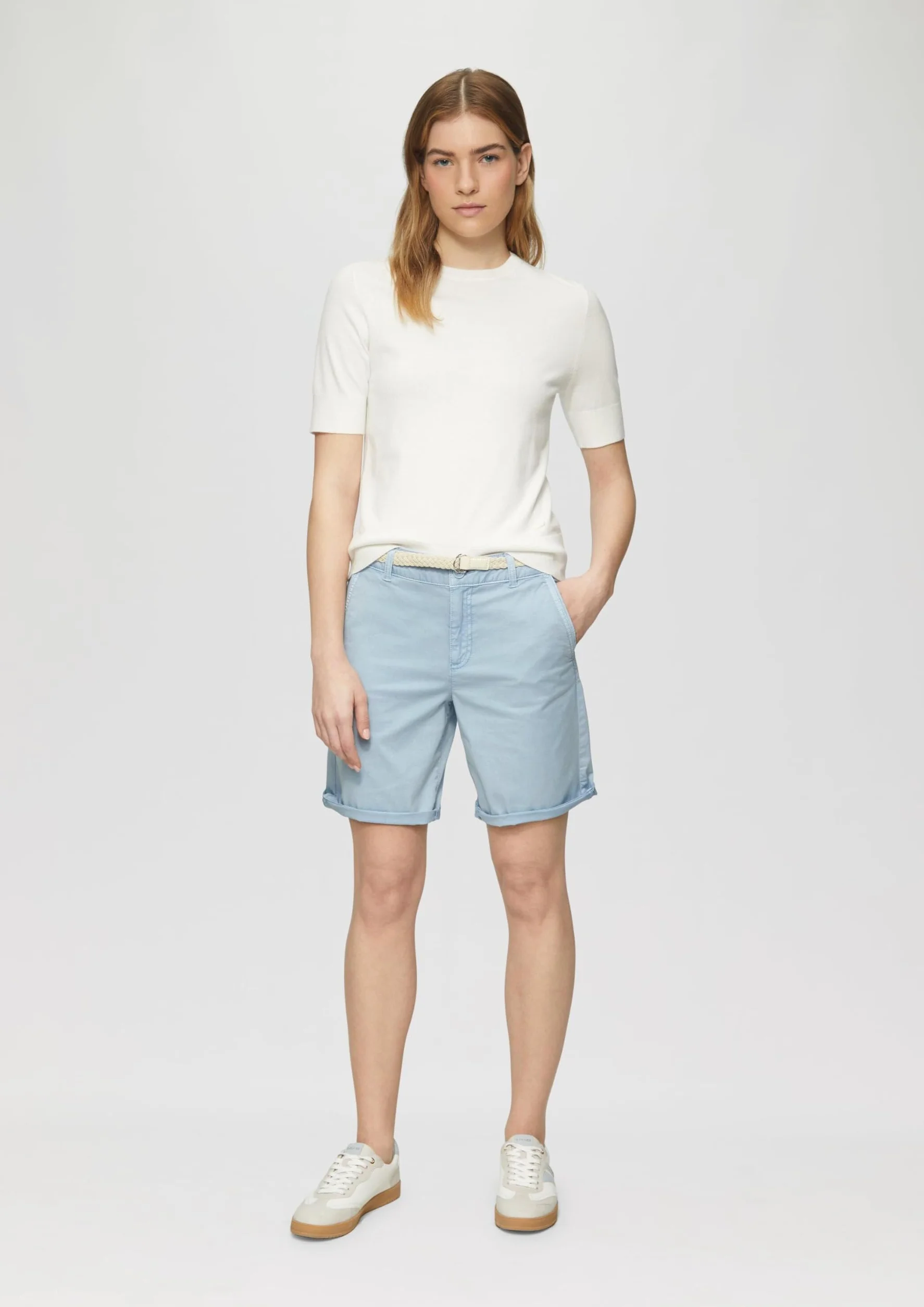 s.Oliver 2161341 - Chino bermudy z paskiem Kobiety
