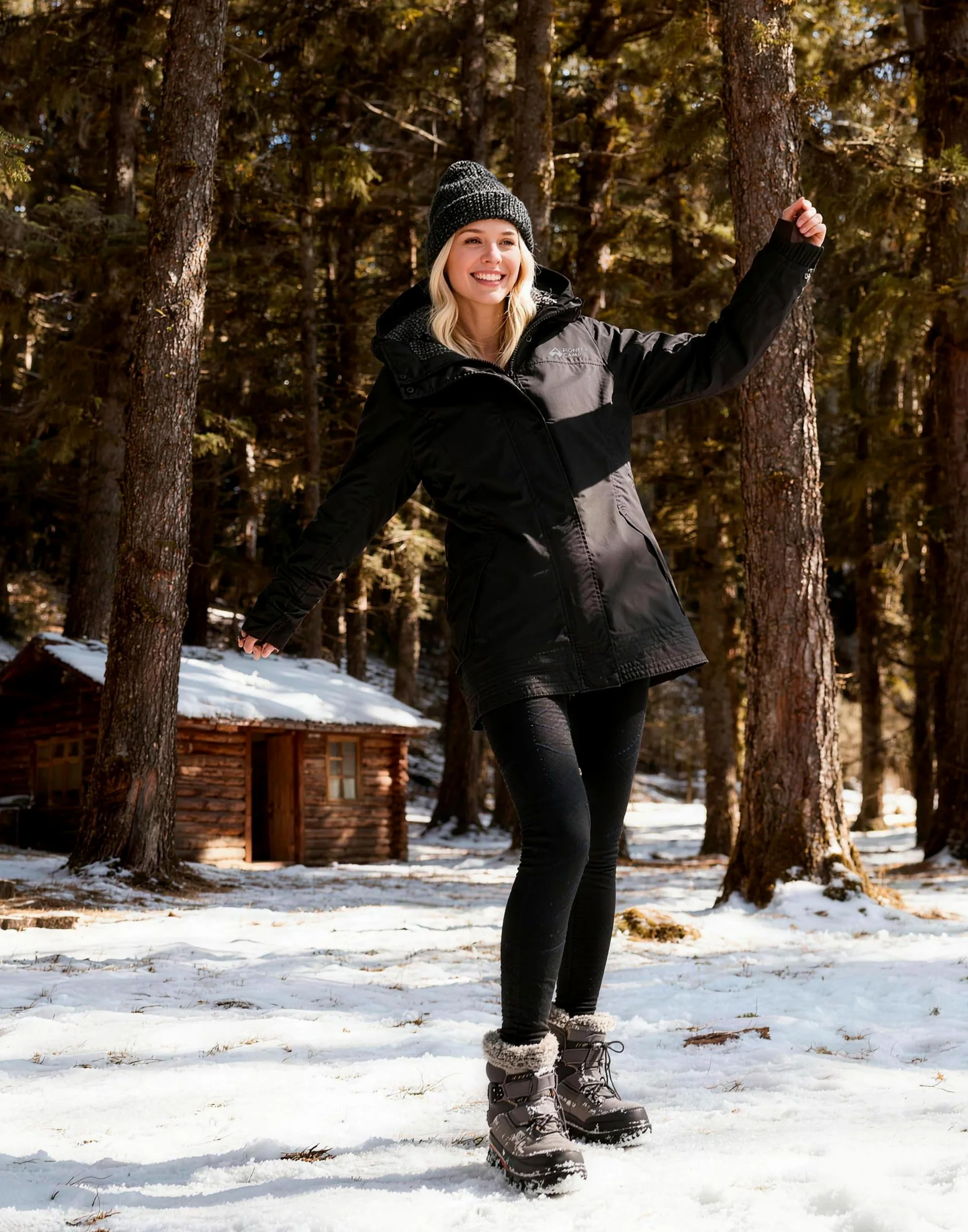 Pioneer Camp Damska kurtka softshellowa – lekka, wodoszczelna kurtka przeciwdeszczowa z podszewką polarową, ciepła kurtka przejściowa i kurtka funkcyjna do jazdy na rowerze i wędrówek, smukły krój