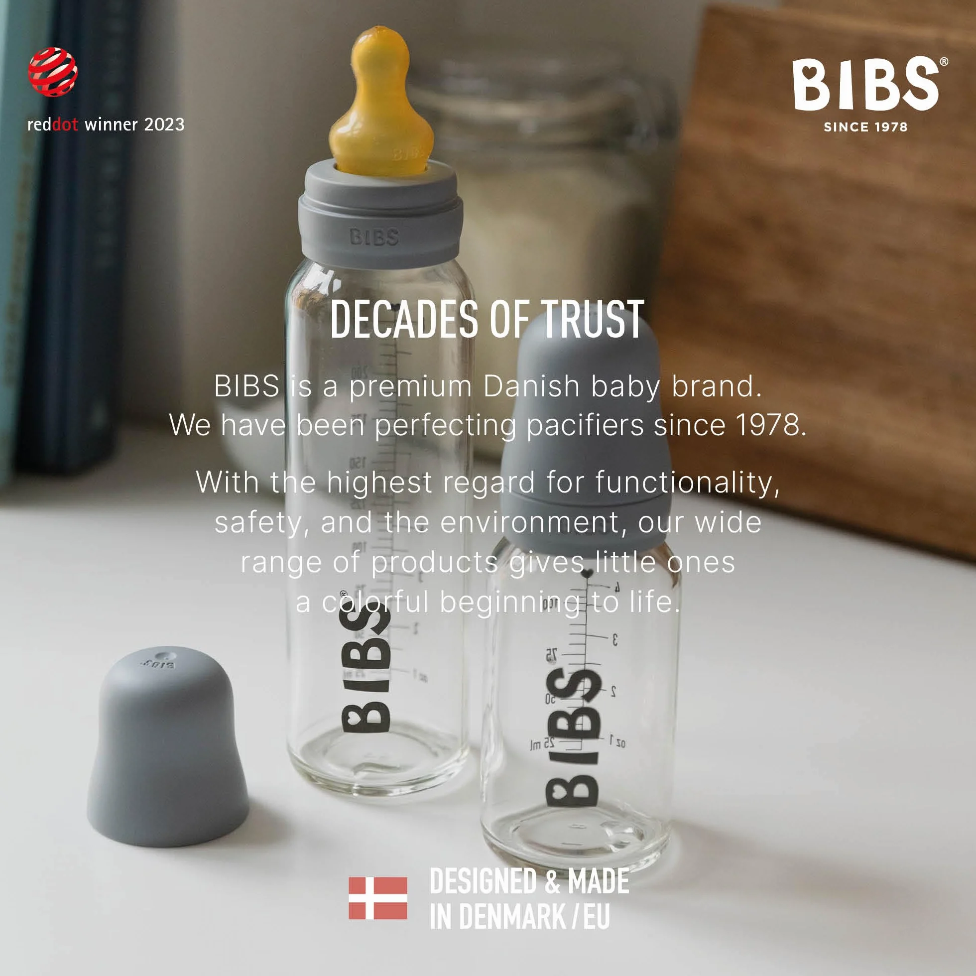 Butelka szklana BIBS. Antykolka. Okrągły smoczek z naturalnego lateksu kauczukowego, wspomaga naturalne karmienie piersią, kompletny zestaw - 110 ml, szałwia
