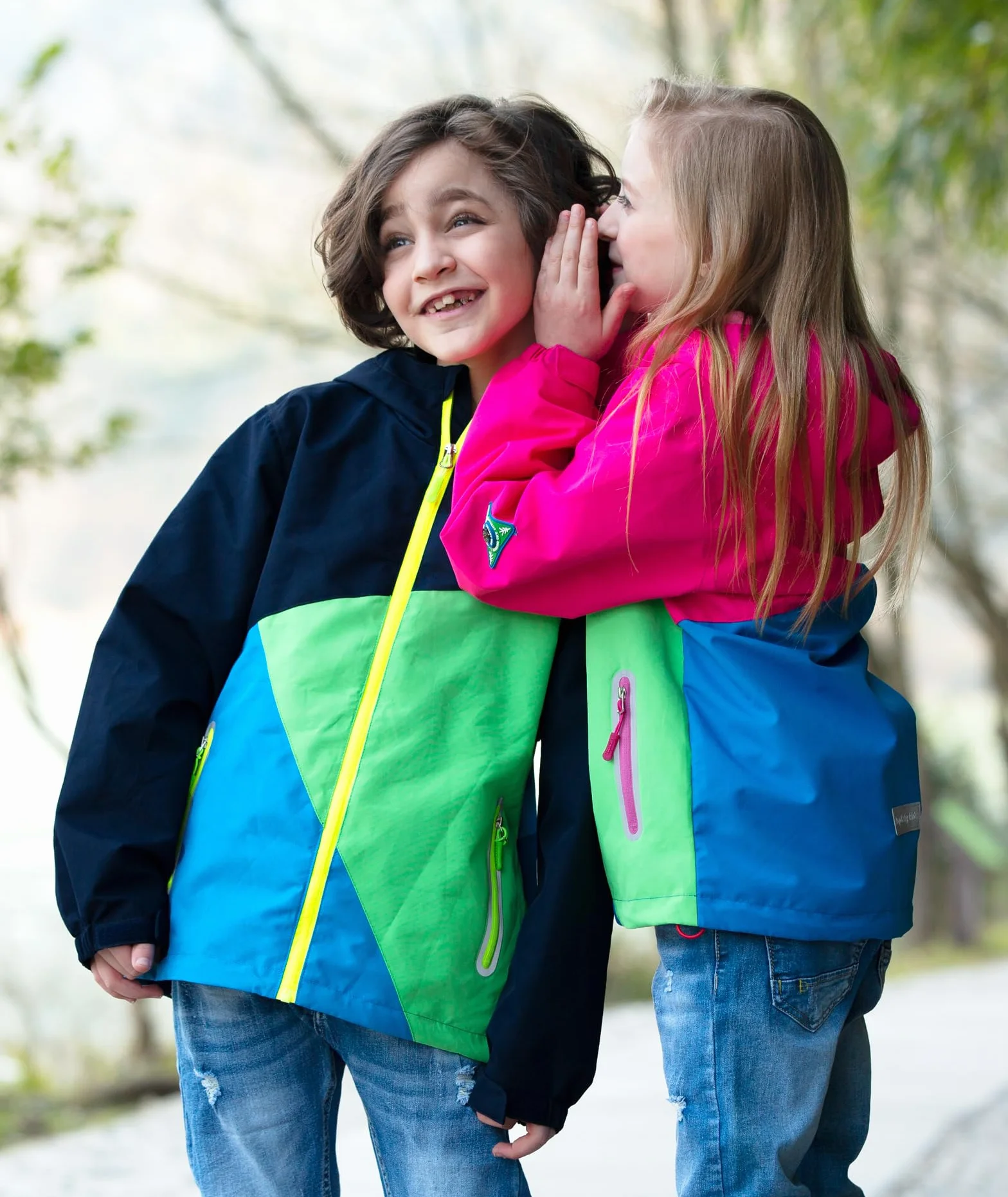 YoungSoul Wiatroszczelna i wodoodporna kurtka przeciwdeszczowa z blokiem kolorów