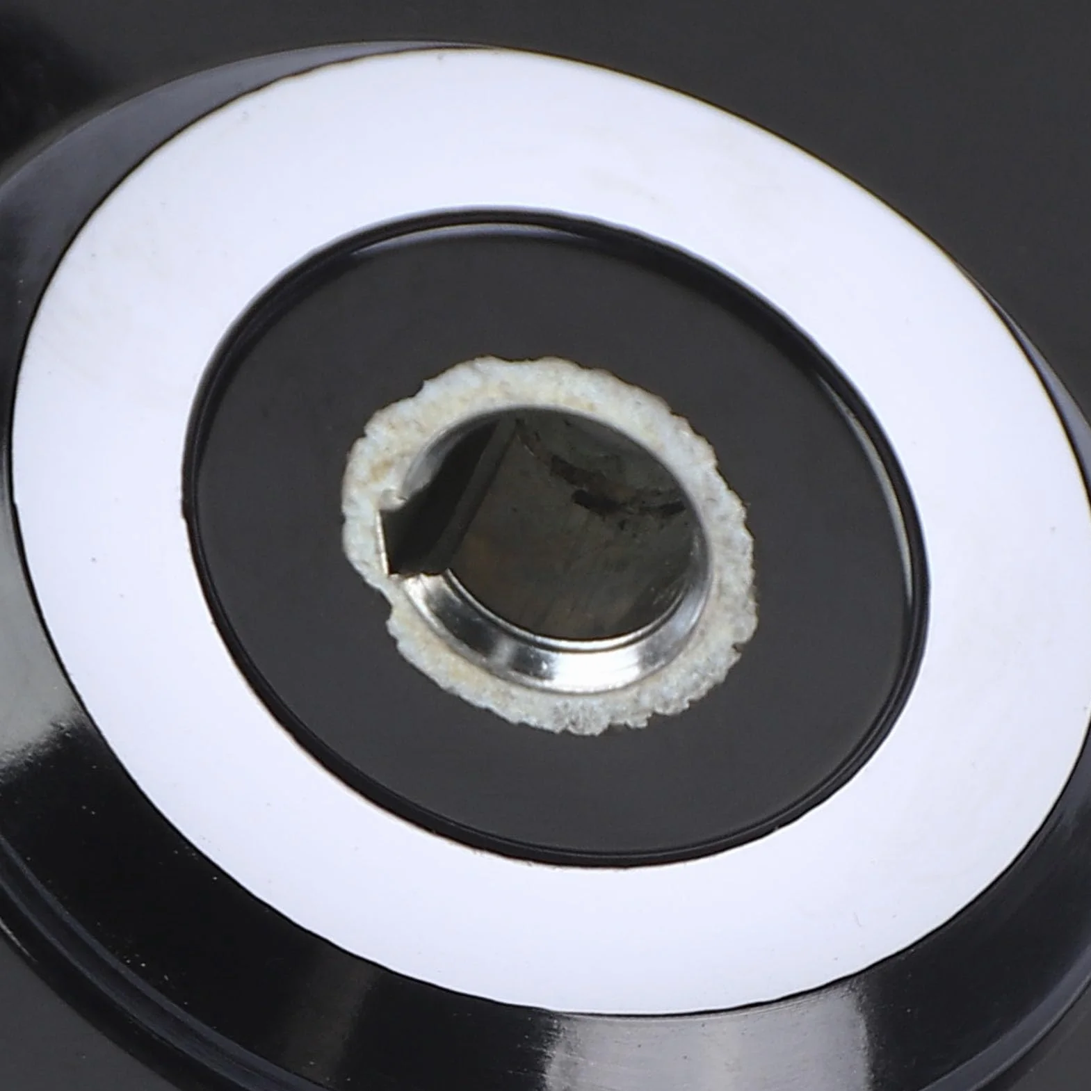 Obrotowe pokrętło ręczne czarne 10x80 mm do tokarki i frezarki - precyzyjny uchwyt przemysłowy dla wytwarzania detali metalowych z wysoką dokładnością