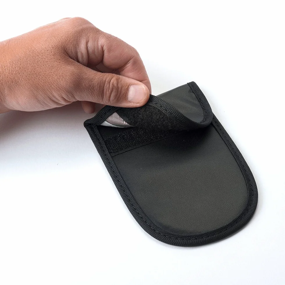 2 x etui na kluczyki do samochodu, z osłoną RFID, ochrona przed kradzieżą, na kluczyki, karty kredytowe, etui ze sztucznej skóry, kolor czarny