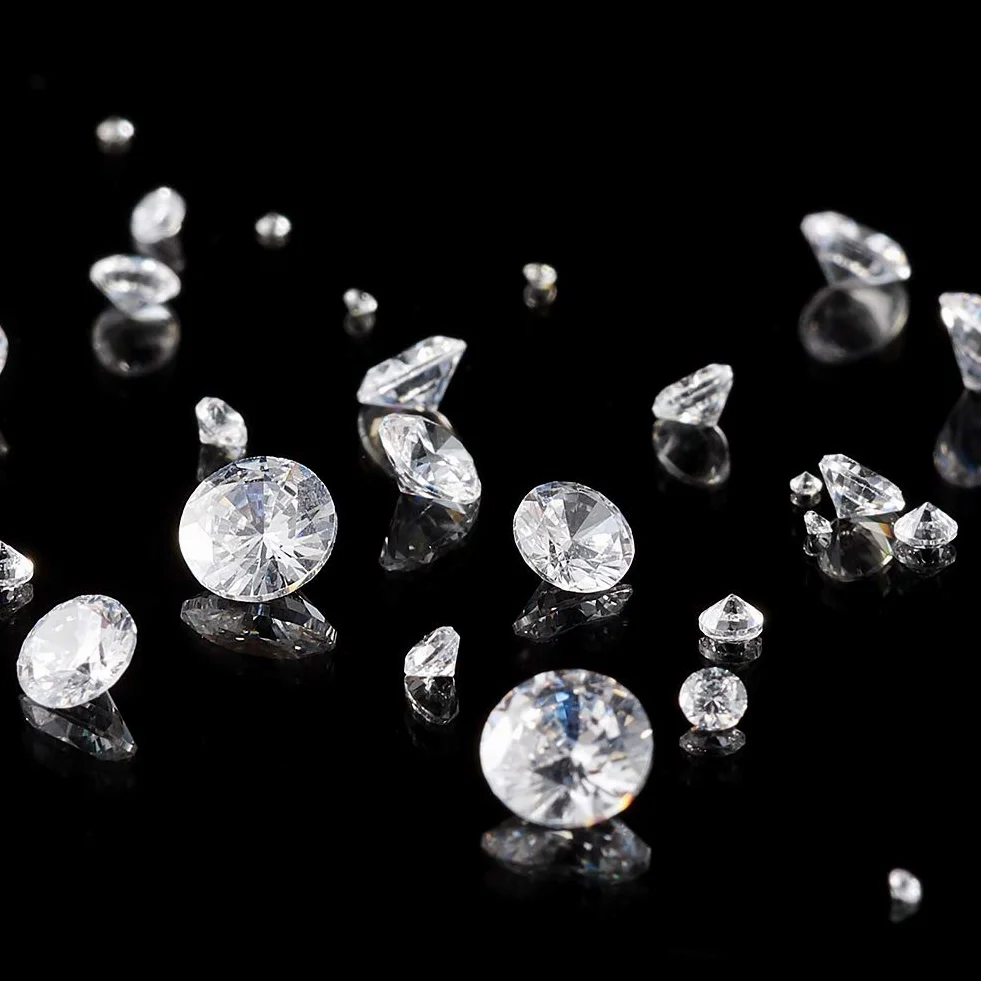 Crafans 50 szt. kryształowa cyrkonia kaboszony przezroczyste fasetowane diamentowe kaboszony zdobienie luźne cyrkonie stras 5 rozmiarów kryształowy diament luzem do samodzielnego zdobienia paznokci