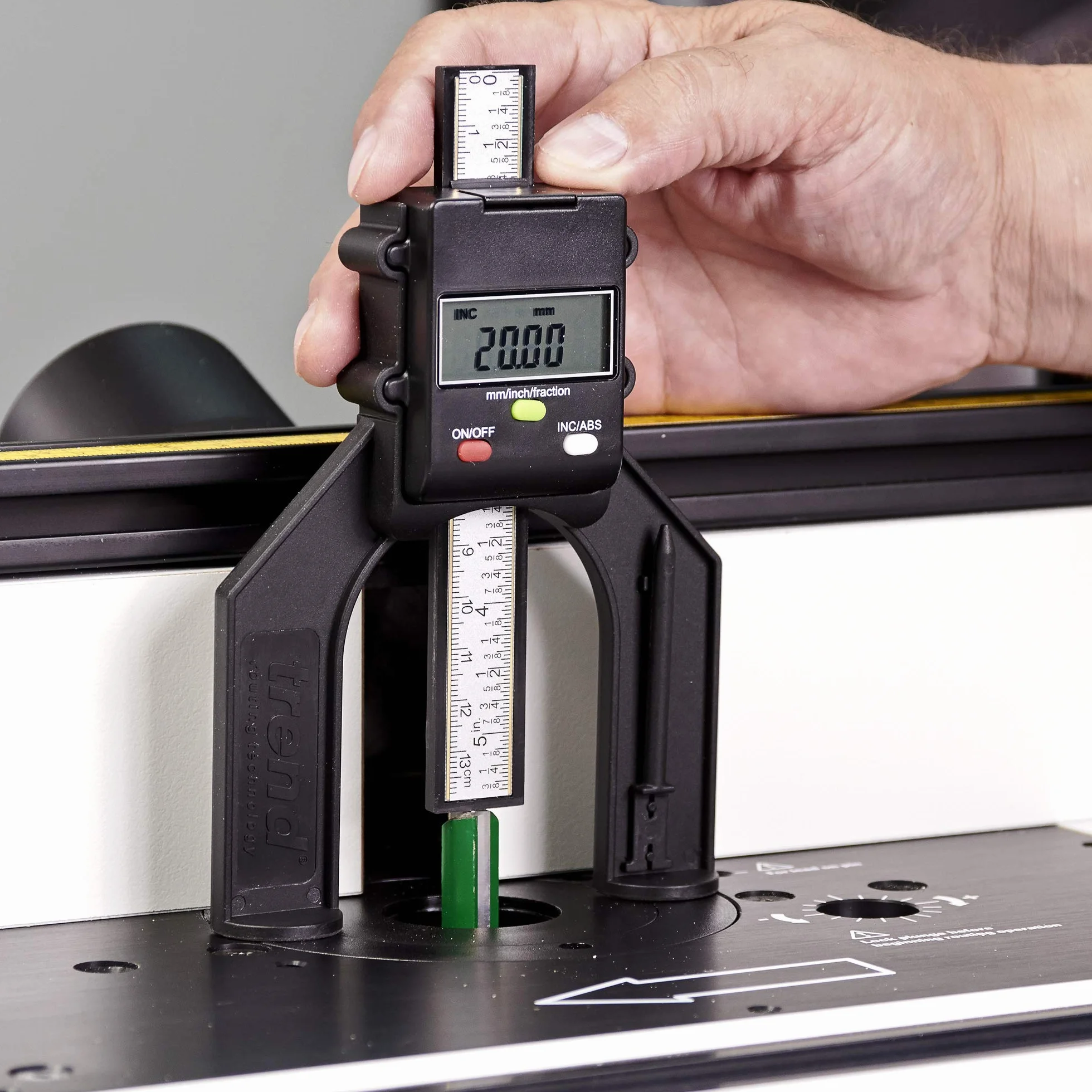 Trend Digital Depth Gauge - do ustawiania i sprawdzania głębokości do zastosowań związanych z frezowaniem i piłowaniem, GAUGE/D60