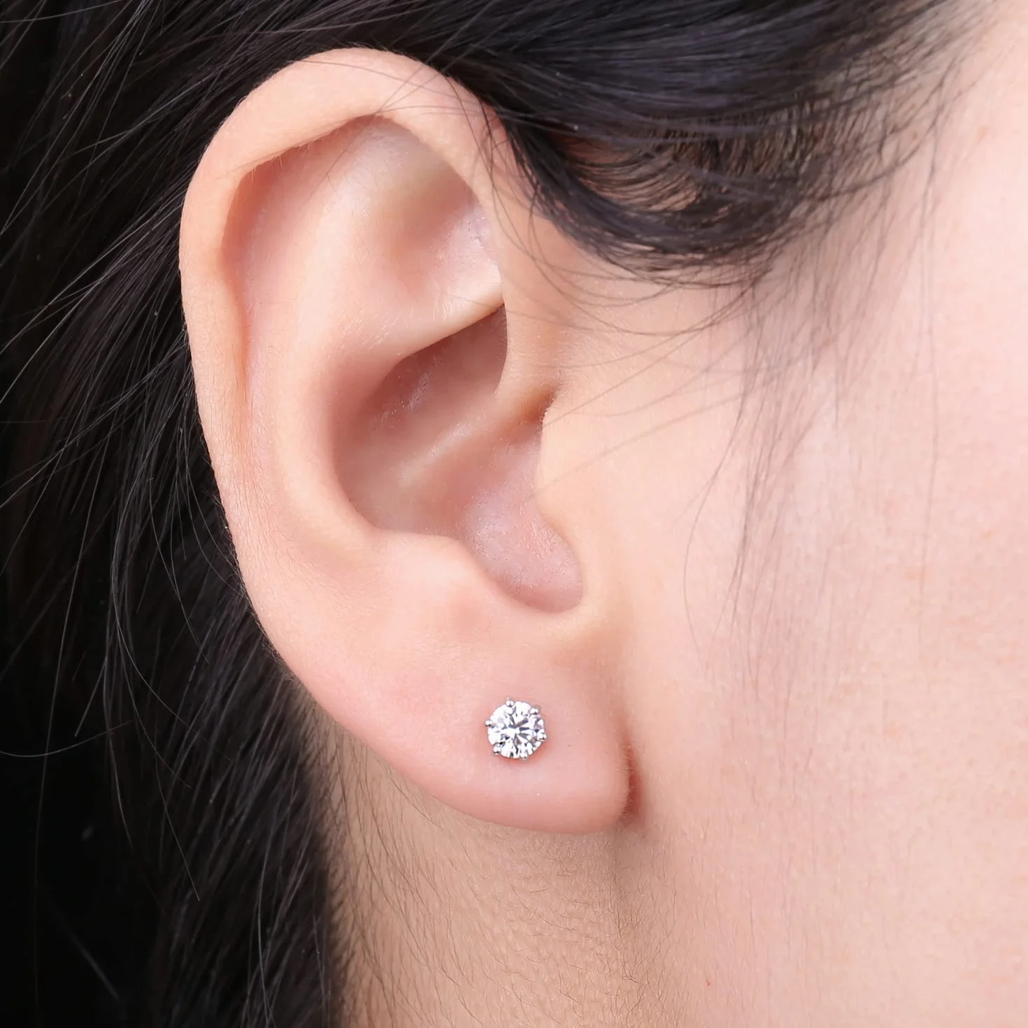 JewelryPalace Okrągłe kolczyki sztyfty Moissanite Srebro 925 Kolczyki damskie Srebrne dziewczęce kamienie szlachetne Prezent