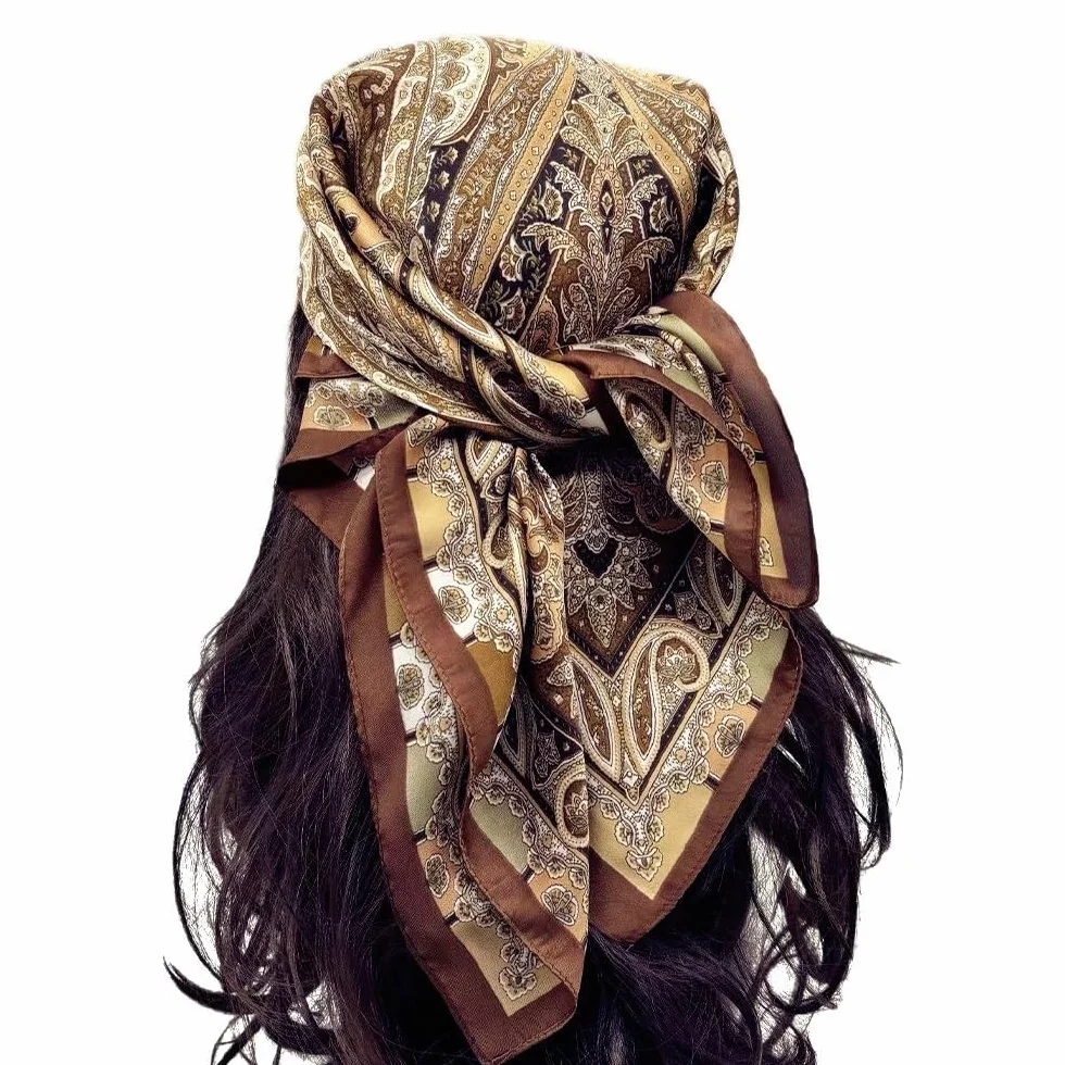 Brązowa bandana satynowa chusta damska, jedwabista chusta na głowę do włosów, kwadratowa chusta na szyję, brązowa dla kobiet, jedwabna chusta do włosów i jedwabna chusta na co dzień, moda, podróż i