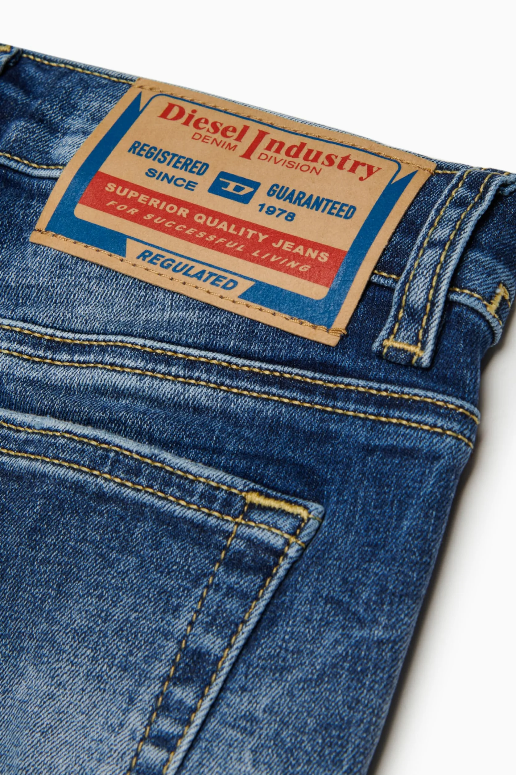 Diesel Medium Blue Regular Jeans - 2010 - Dżins Chłopcy