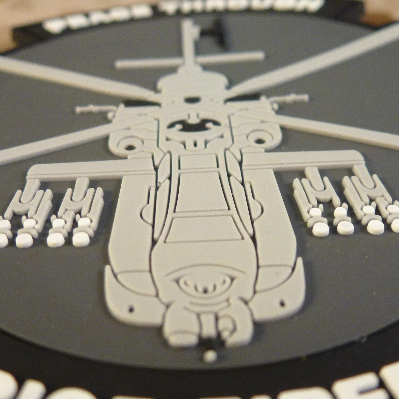 Peace Through Superior Firepower AH-64 Apache Helicopter Morale PVC gumowa naszywka 3D