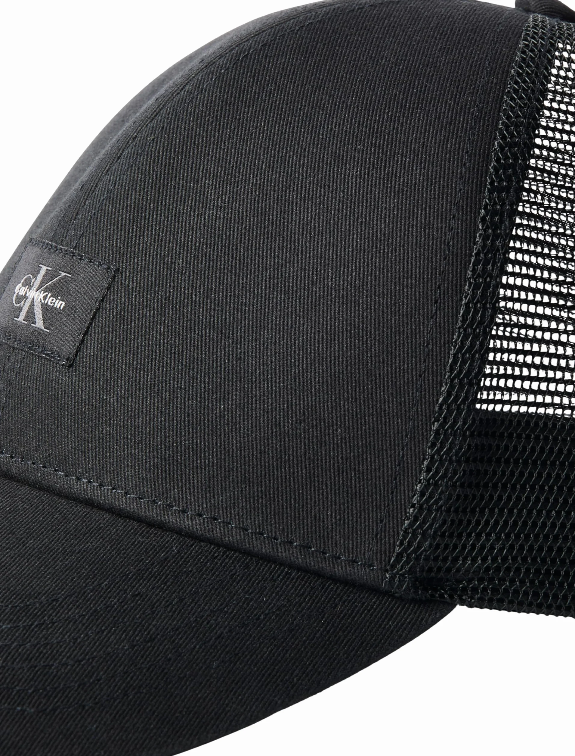 Calvin Klein Czapka Mężczyźni Monologo Woven Patch Trucker Lv04d5099g