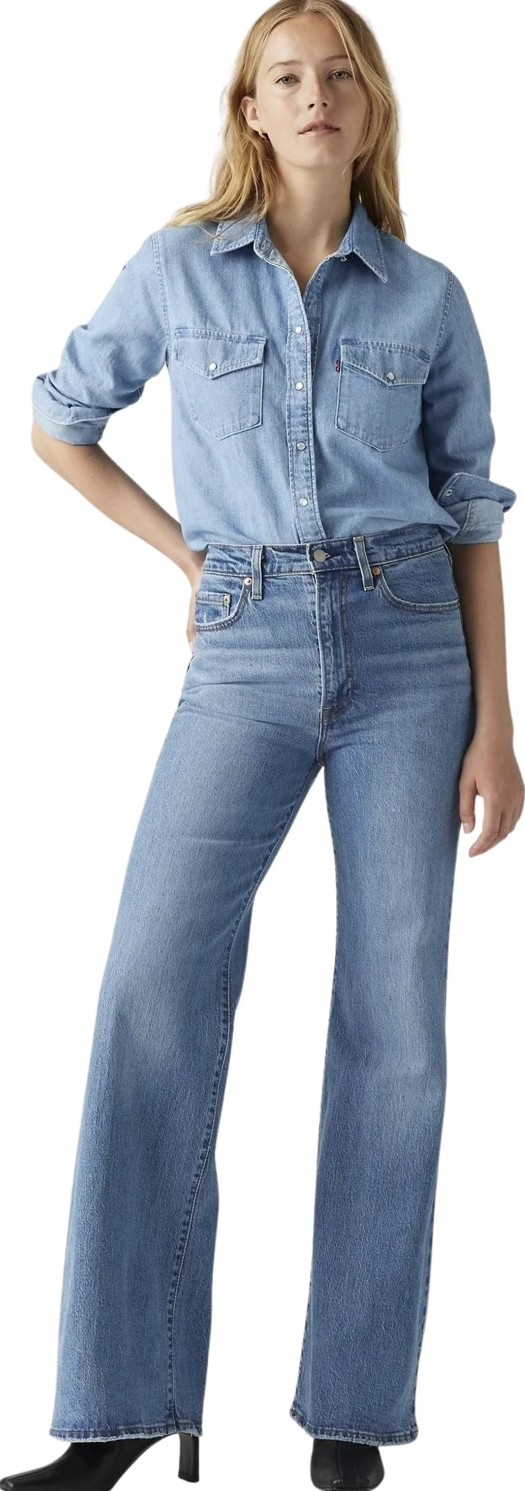 Levi's Kobieta Nowe dżinsy dzwony o fasonie Ribcage